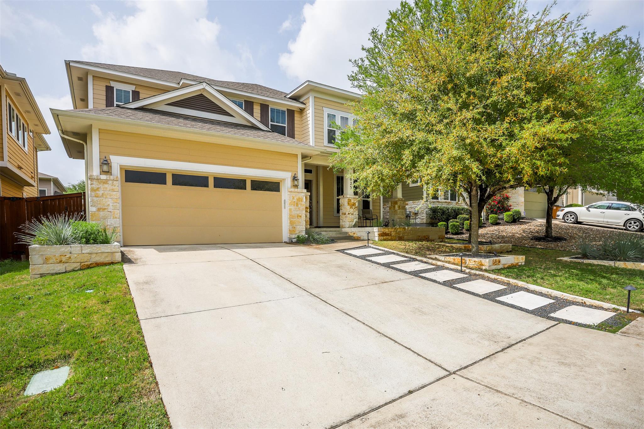 825 Waterfall Way, Austin, TX 78753