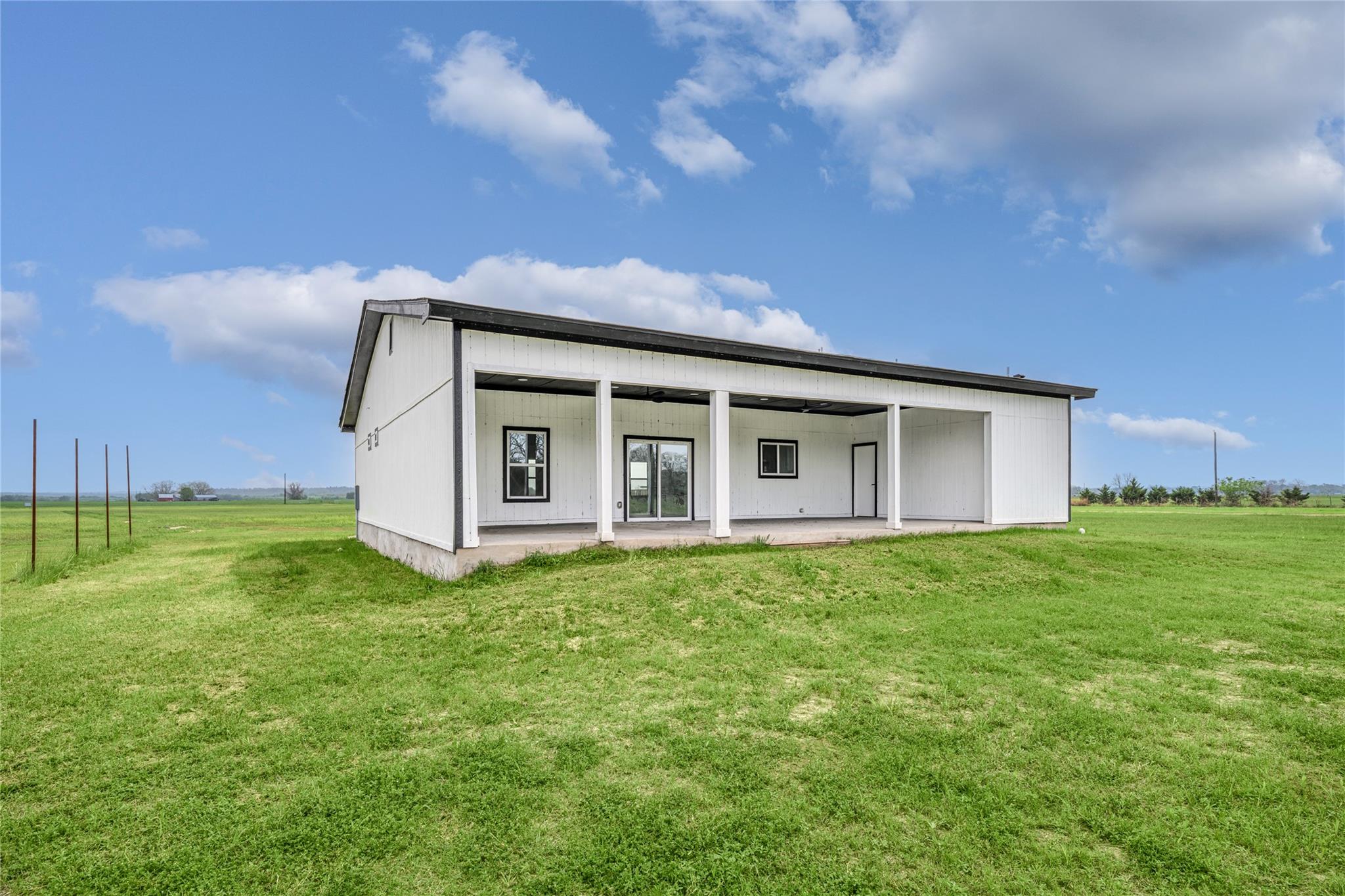 2964 Rabbs Prairie Rd, La Grange, TX 78945
