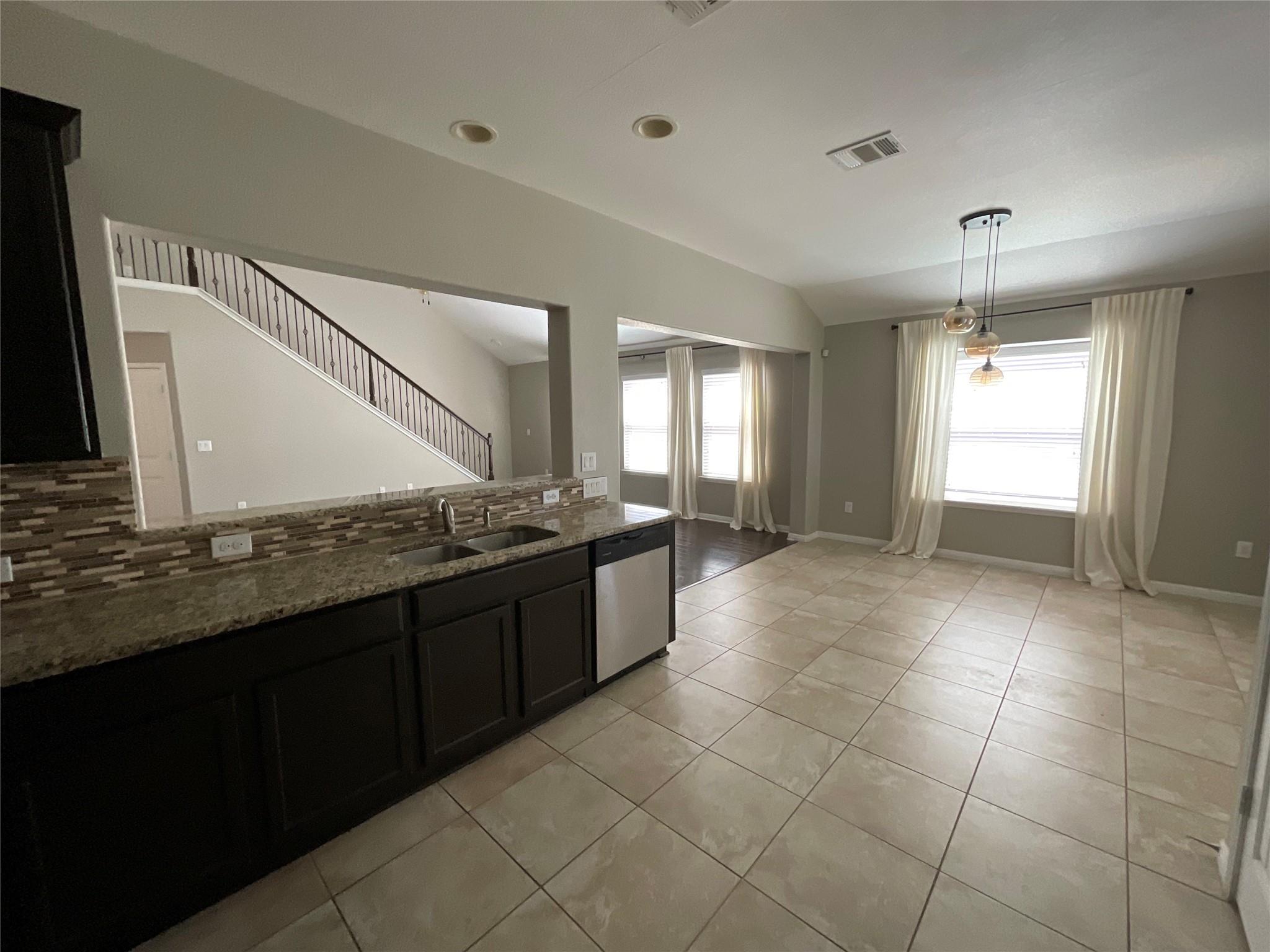 189 Santa Maria St, Georgetown, TX 78628