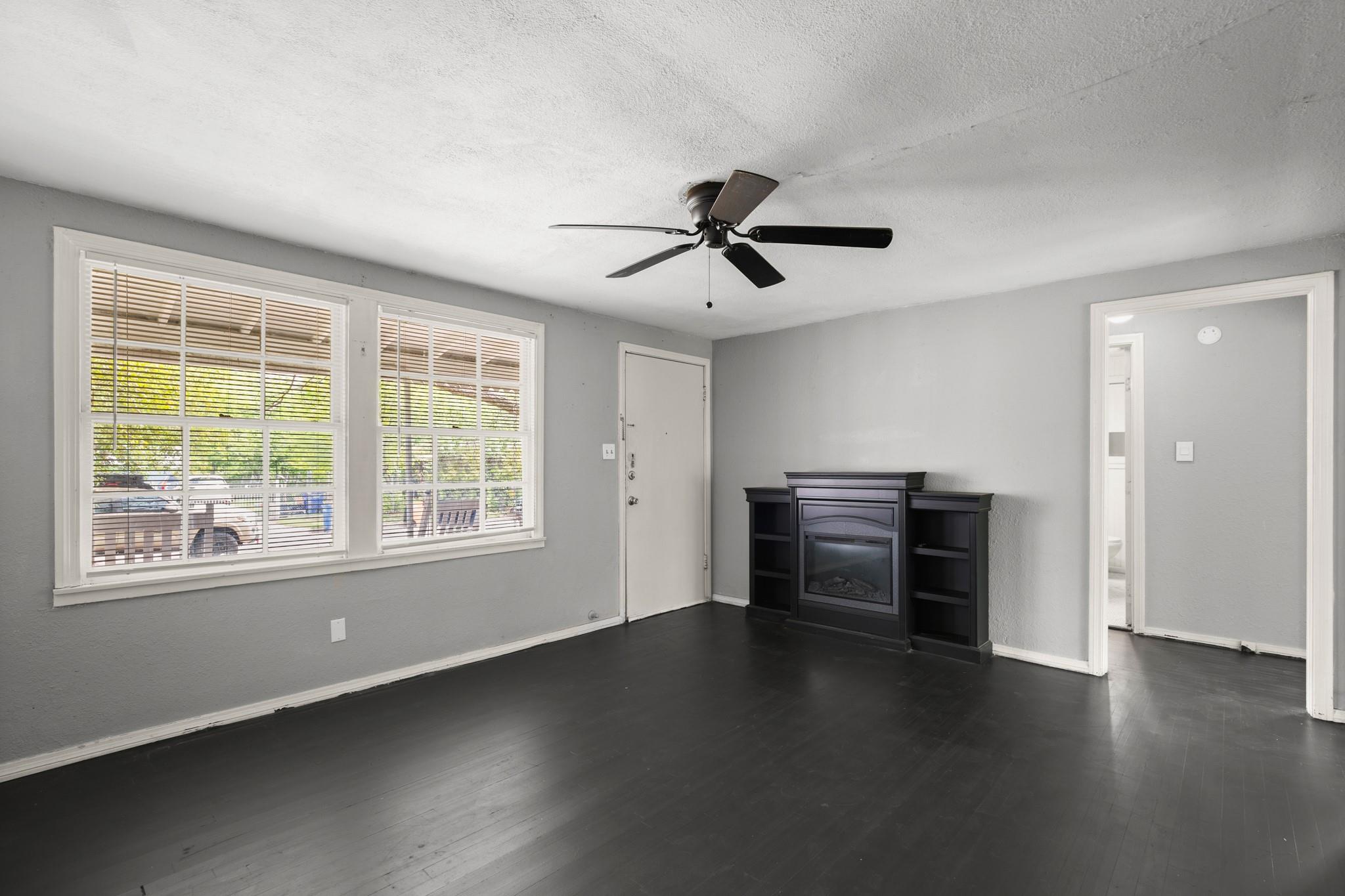 7202 Marcell St, Austin, TX 78752