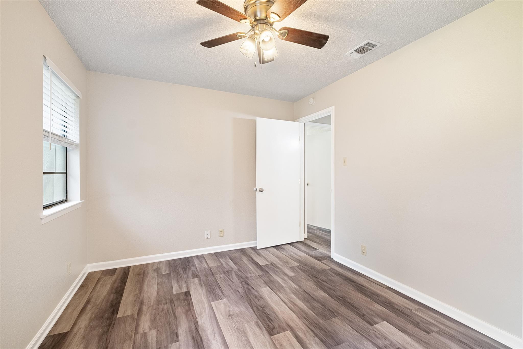 508 Hedgewood Dr # B, Georgetown, TX 78628