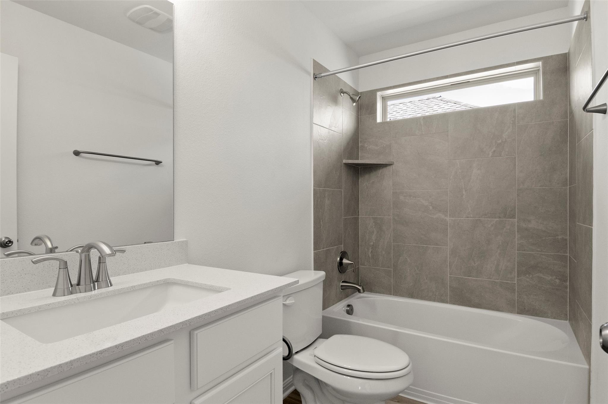 197 James Caird Dr, Kyle, TX 78640