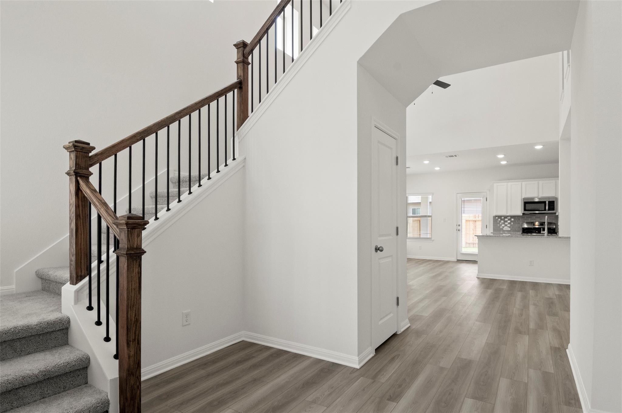 197 James Caird Dr, Kyle, TX 78640