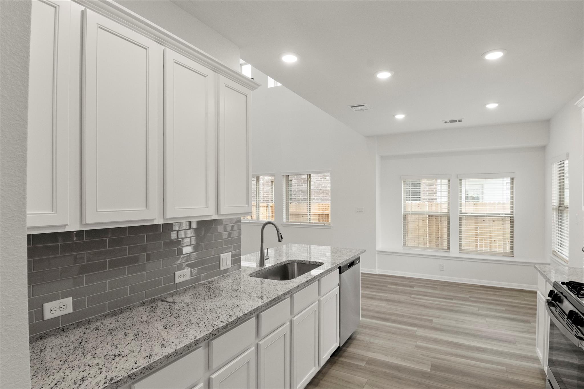 197 James Caird Dr, Kyle, TX 78640