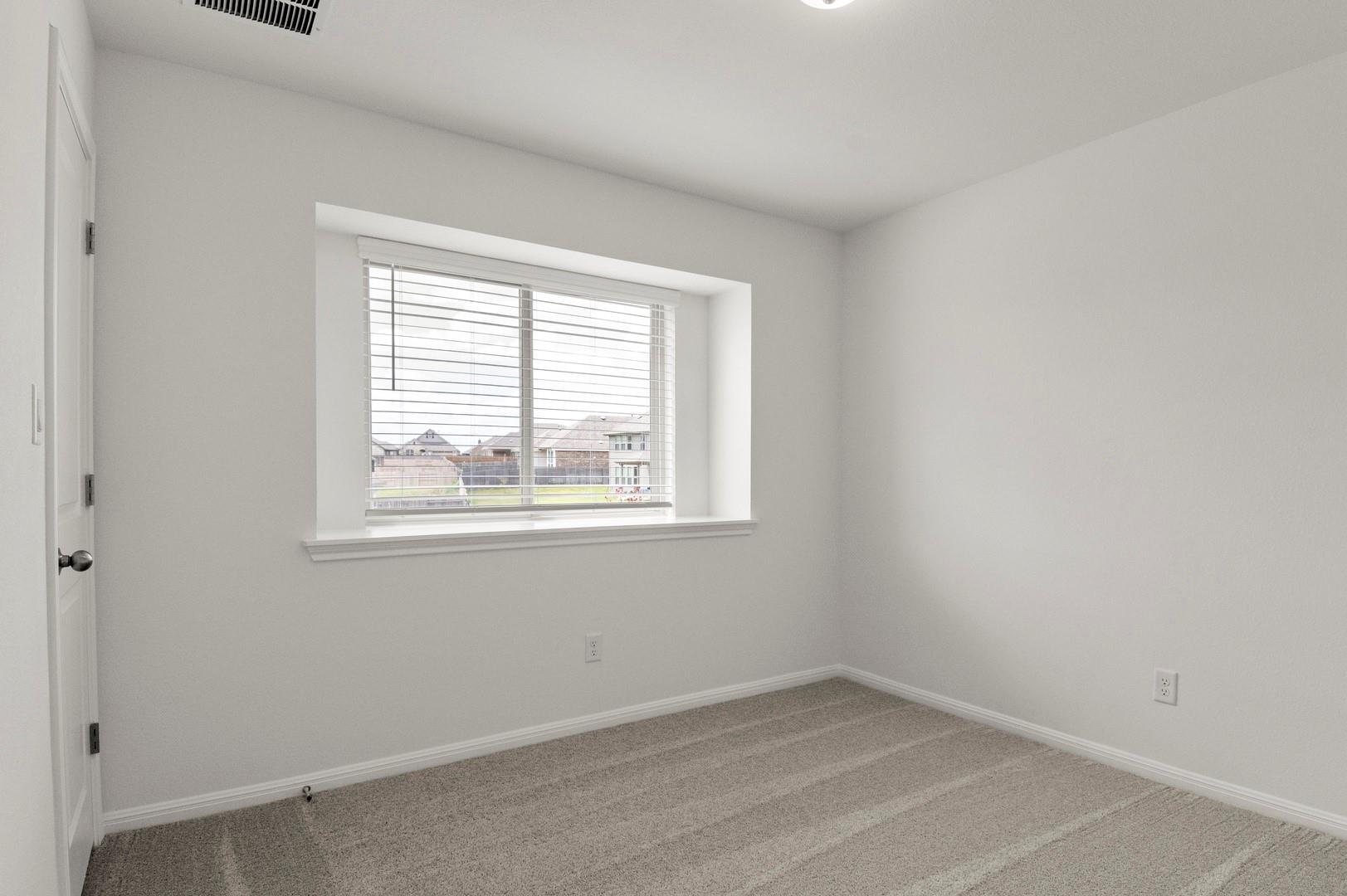 197 James Caird Dr, Kyle, TX 78640