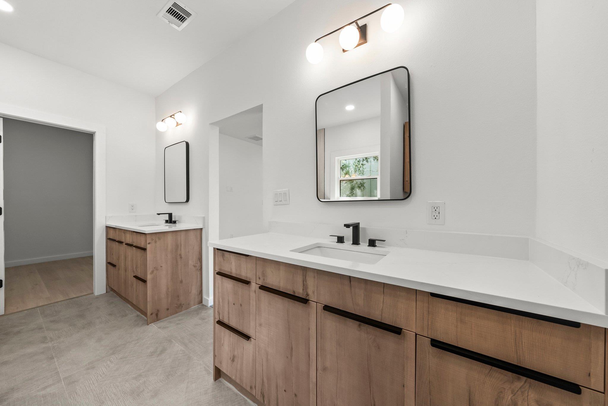 42 Whistling Wind Ln, Wimberley, TX 78676