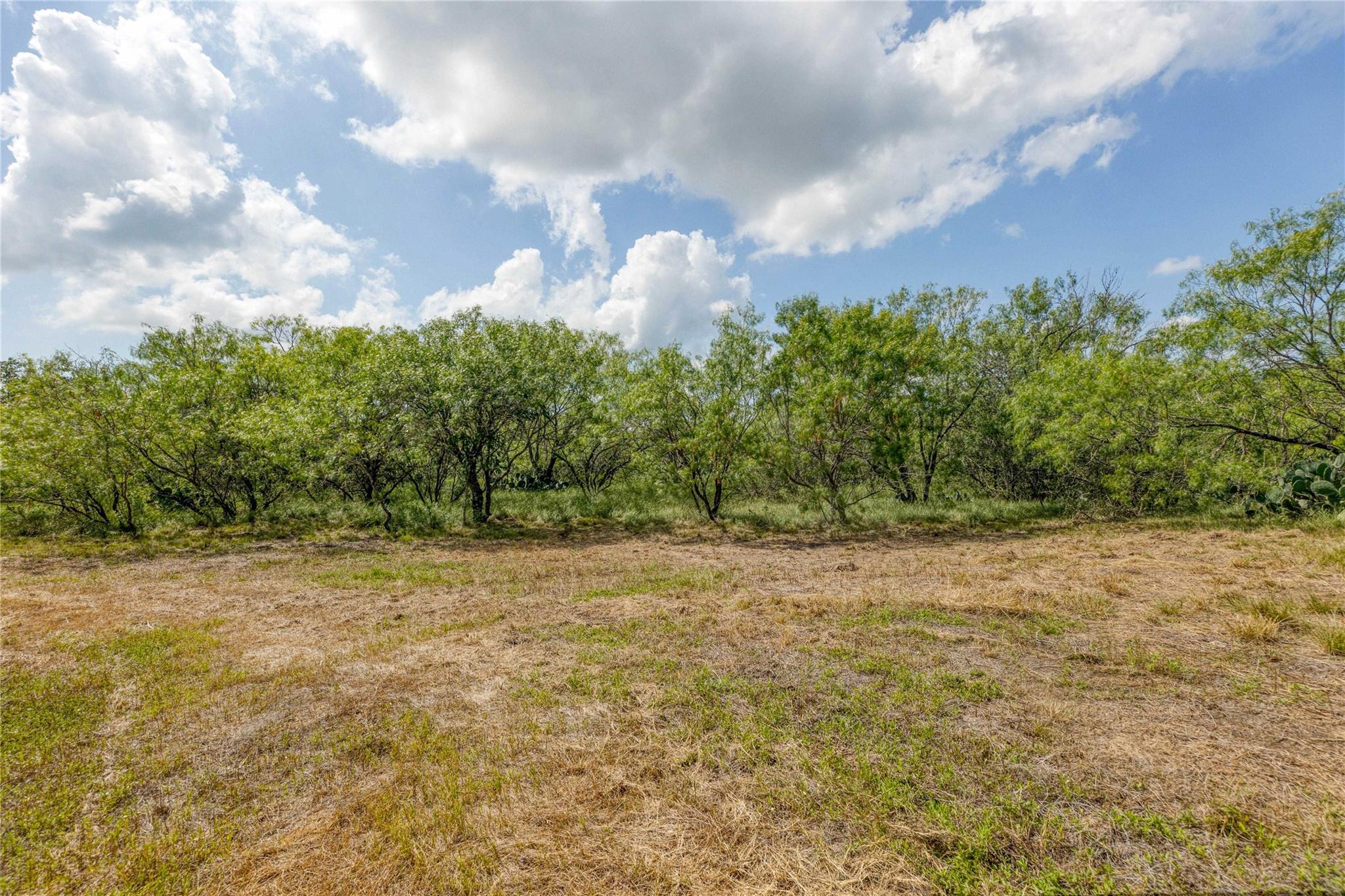 200 Armstrong Rd, Lockhart, TX 78644