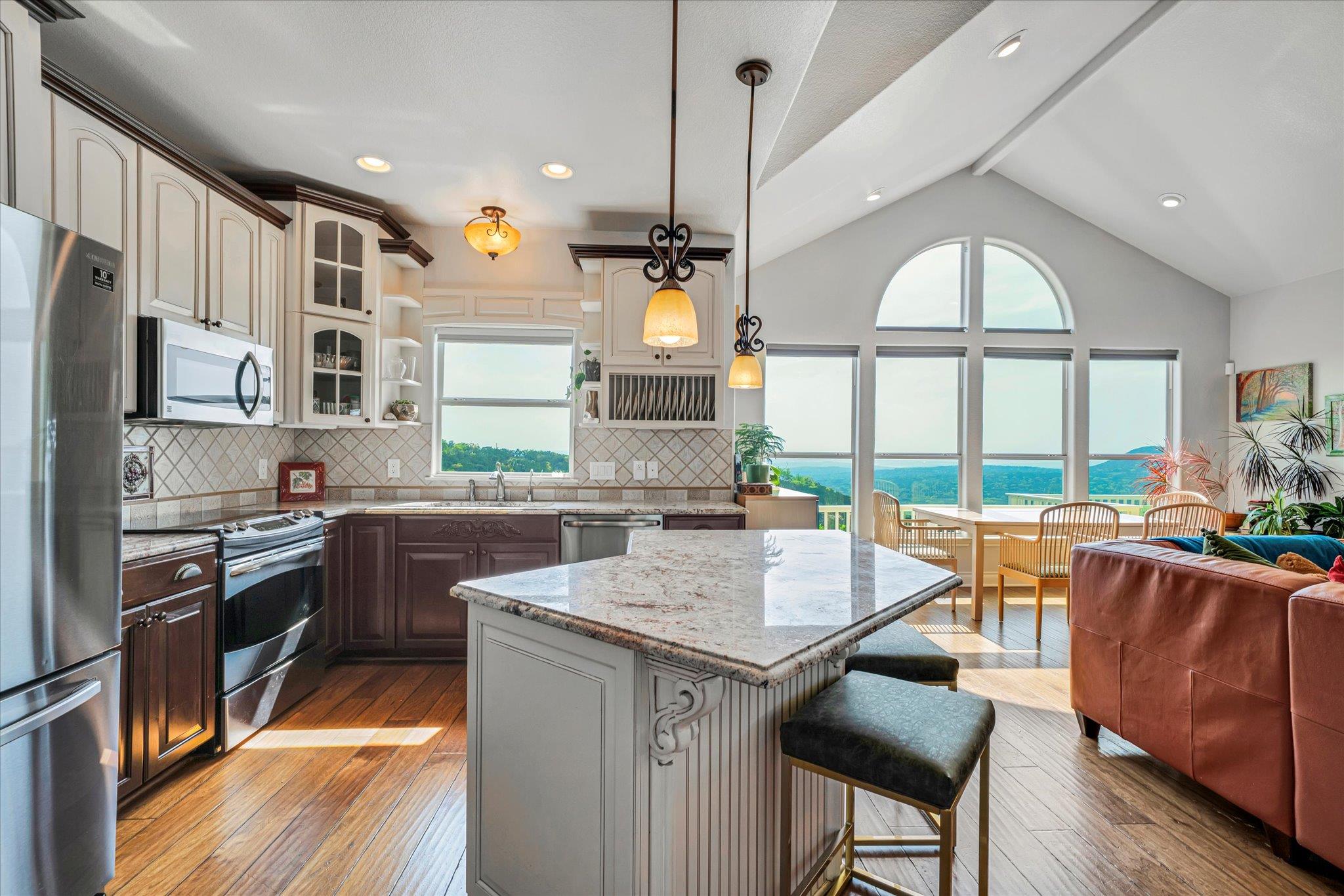 1320 SERENITY Dr, Fischer, TX 78623