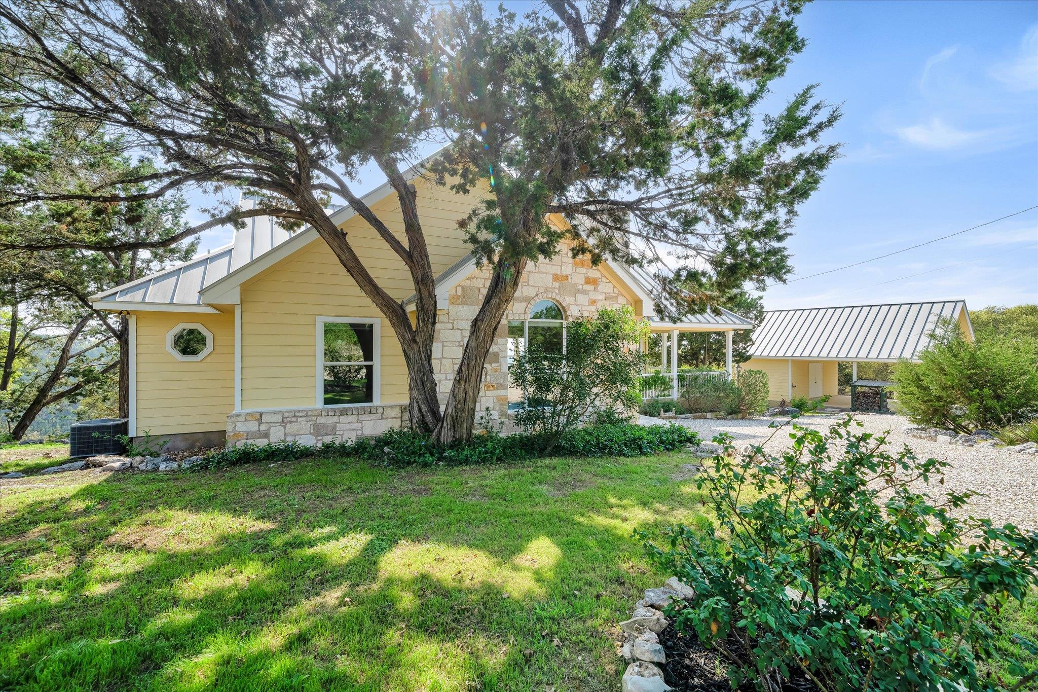 1320 SERENITY Dr, Fischer, TX 78623