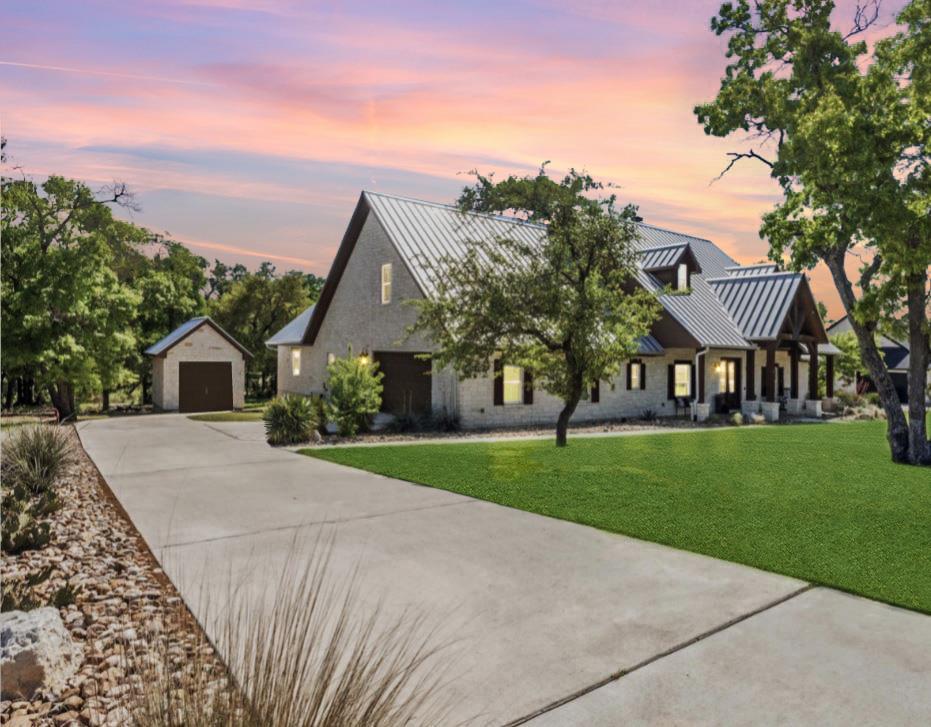3204 Whitt Creek Trl, Leander, TX 78641