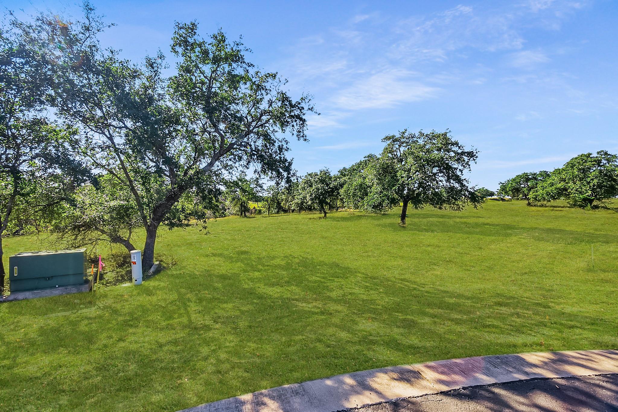 3509 Kahala Sunset Dr, Spicewood, TX 78669