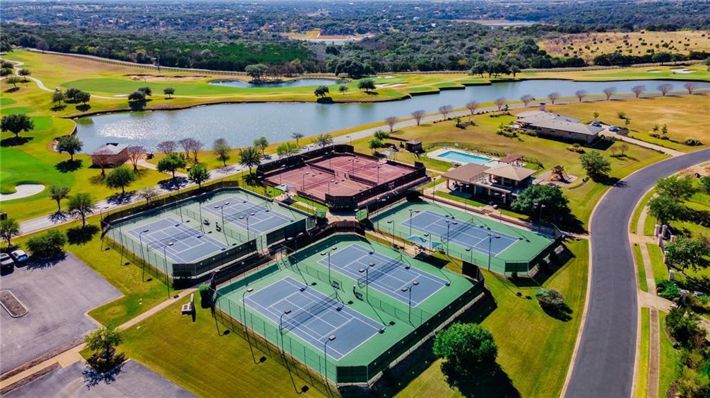 3509 Kahala Sunset Dr, Spicewood, TX 78669