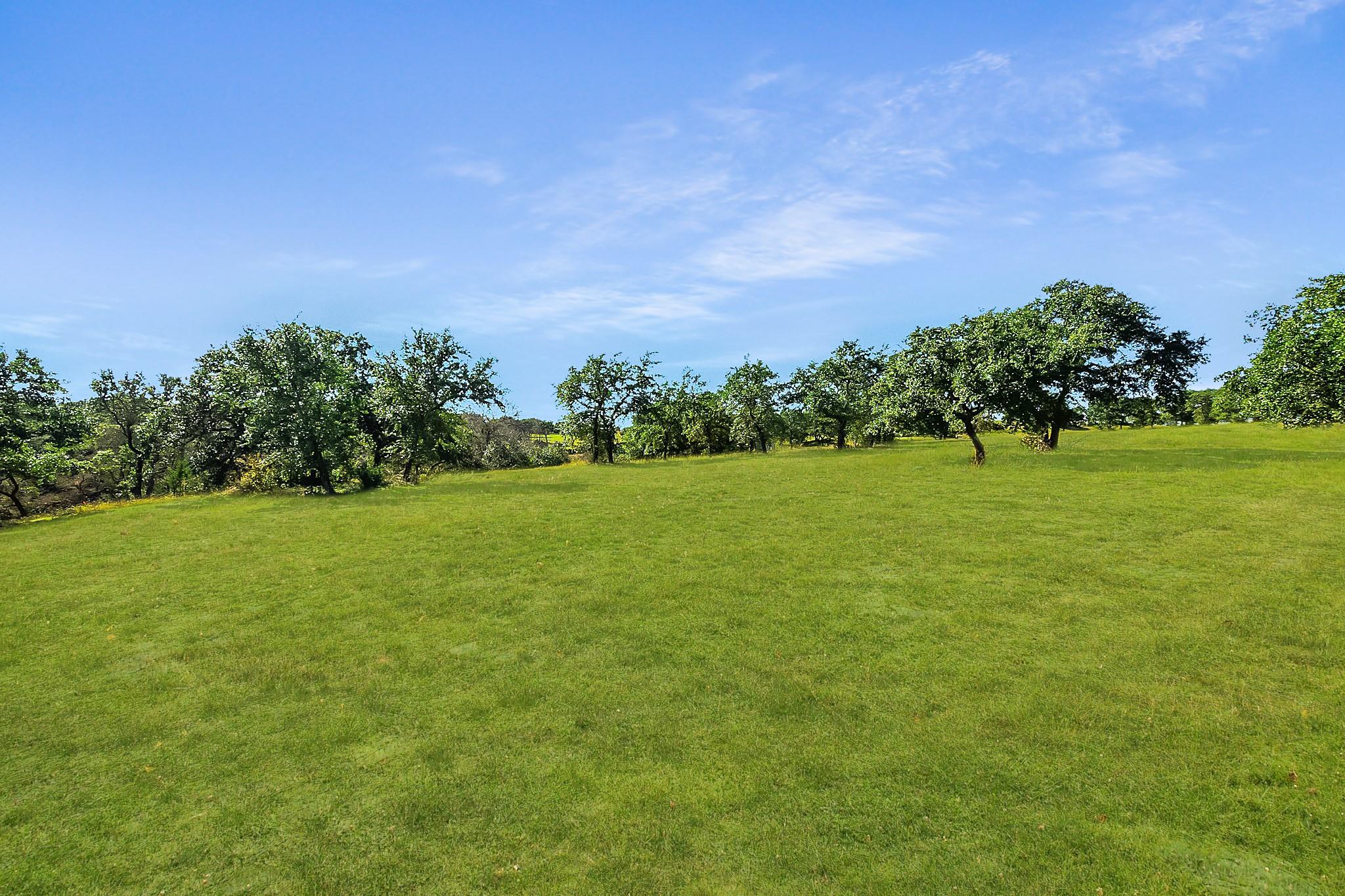 3509 Kahala Sunset Dr, Spicewood, TX 78669