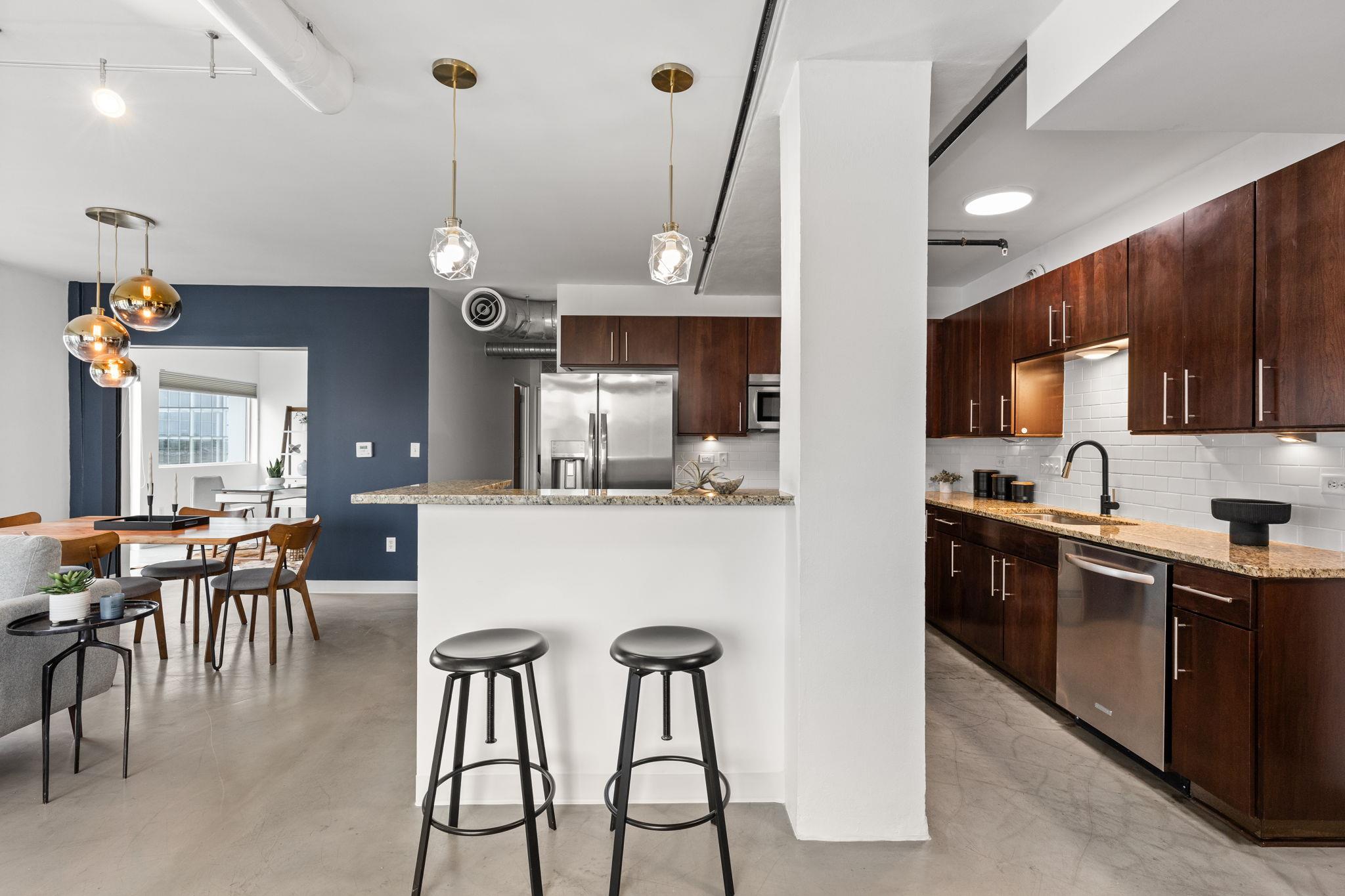 800 Brazos St # 1207, Austin, TX 78701