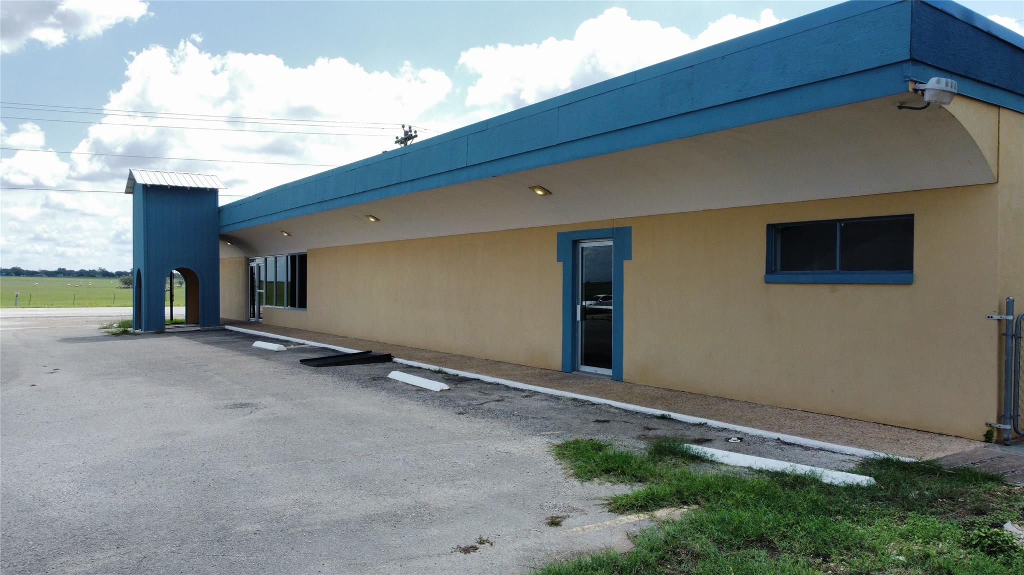 16870 N State Highway 123, San Marcos, TX 78666