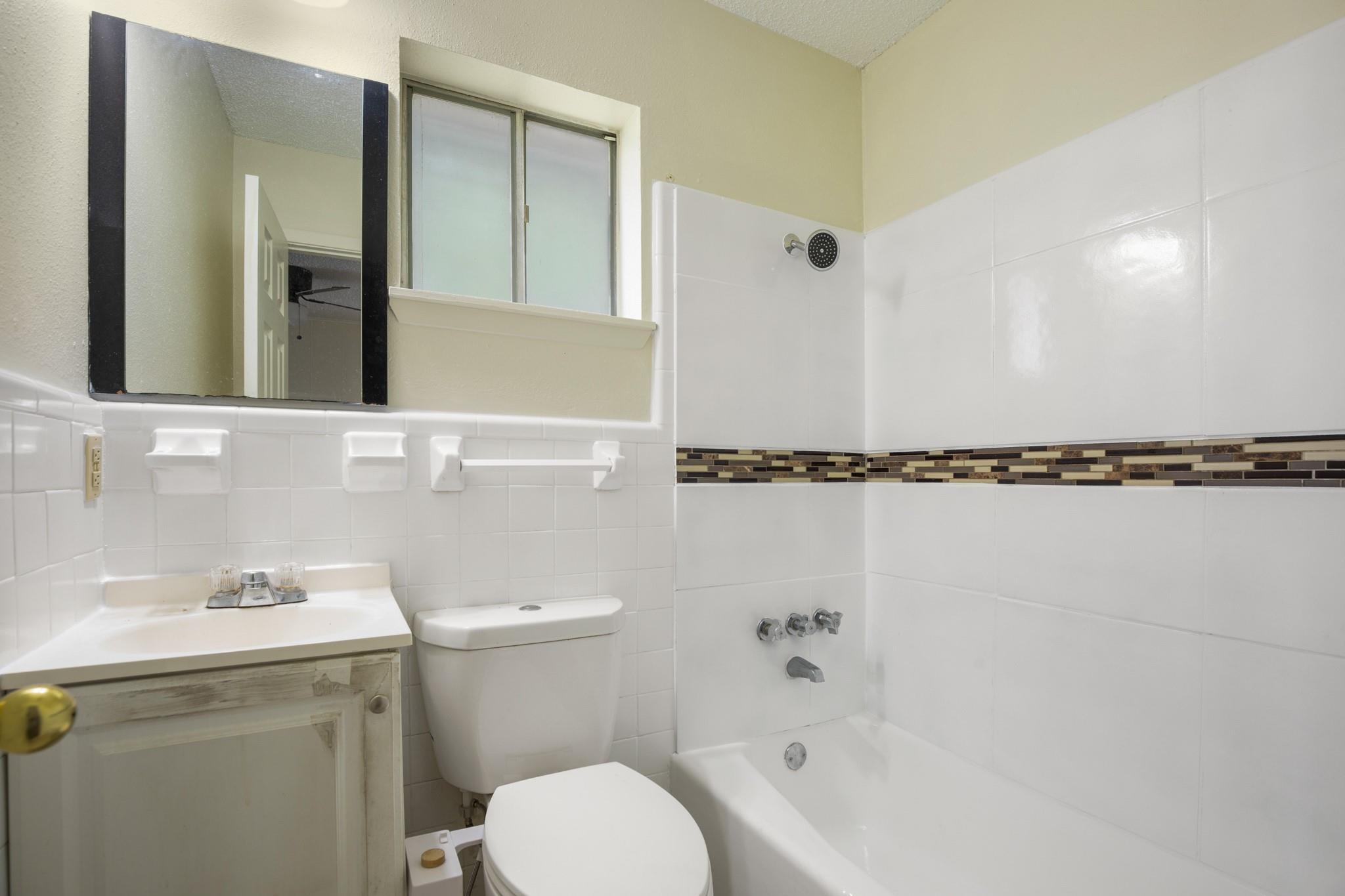 5300 Guadalupe St # 6202, Austin, TX 78751