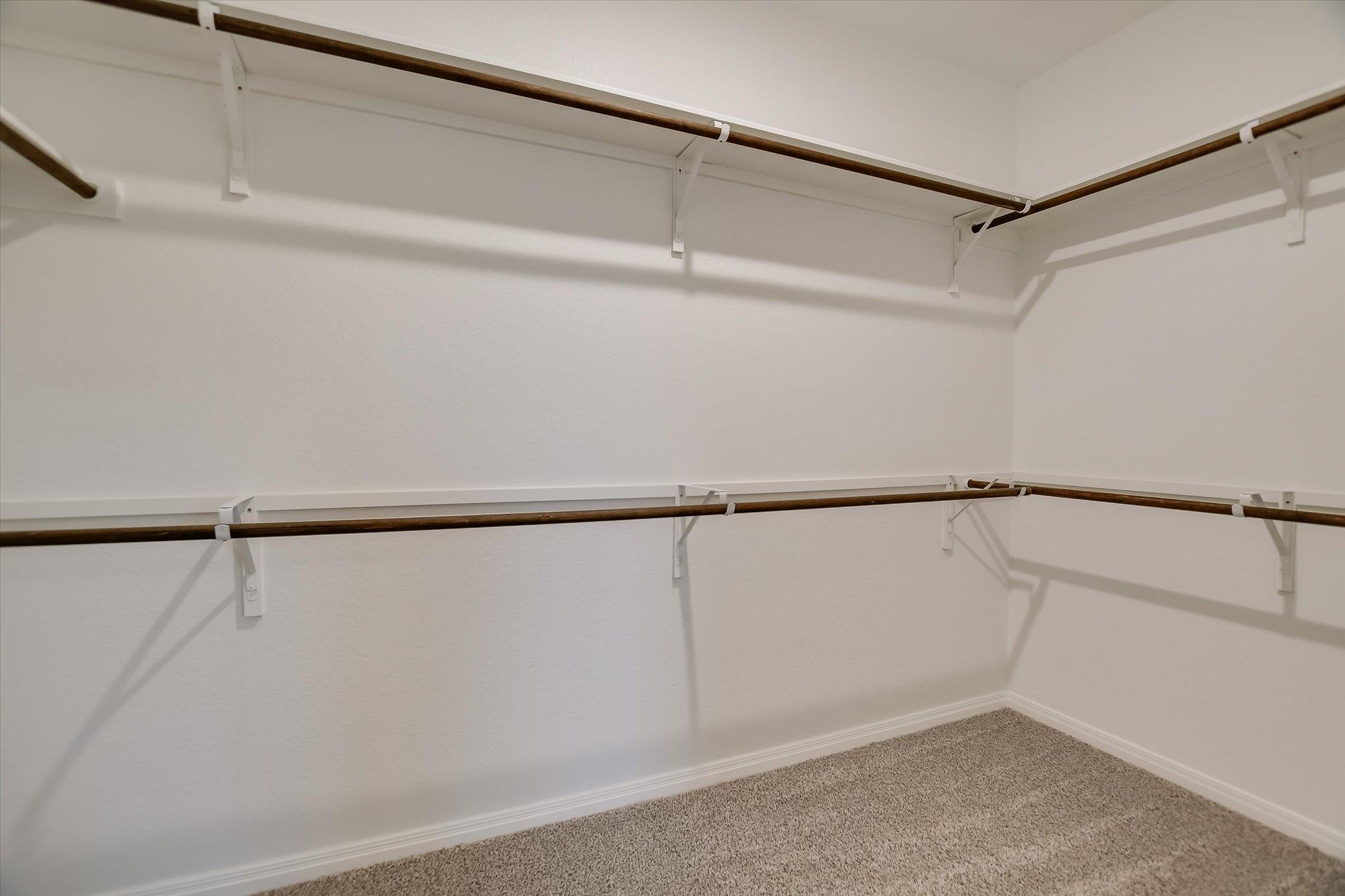 105 Saviano Rd, Hutto, TX 78634