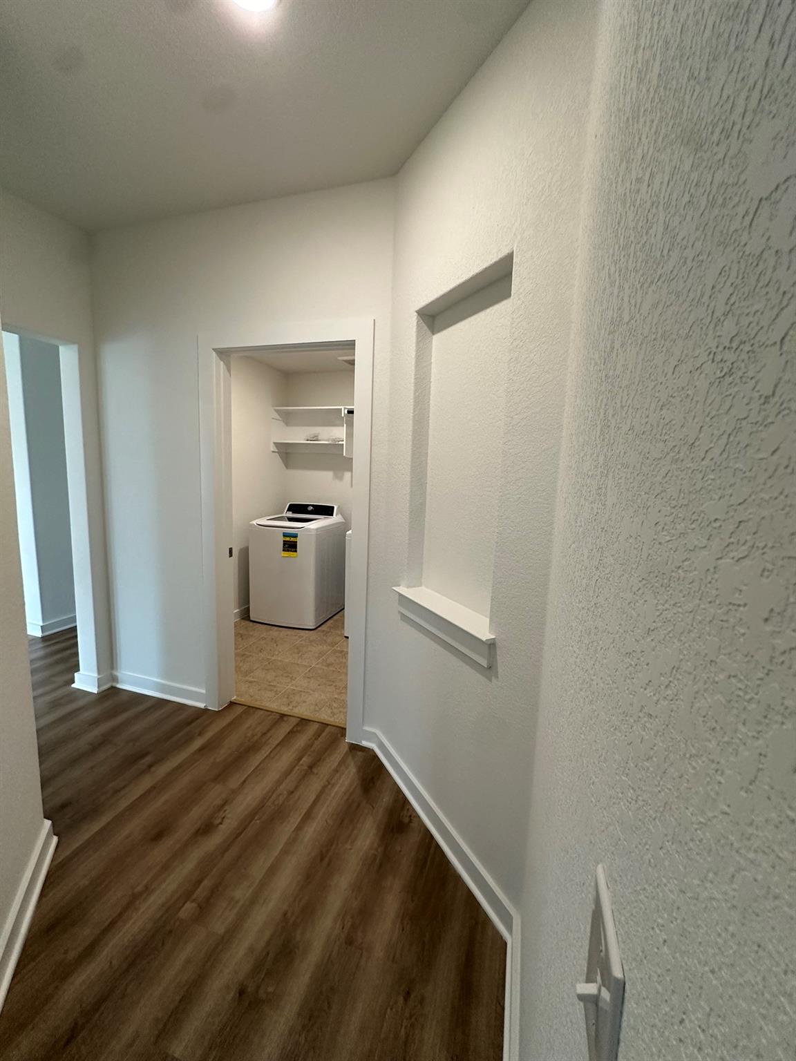 7502 Sparkling Light Dr, Del Valle, TX 78617