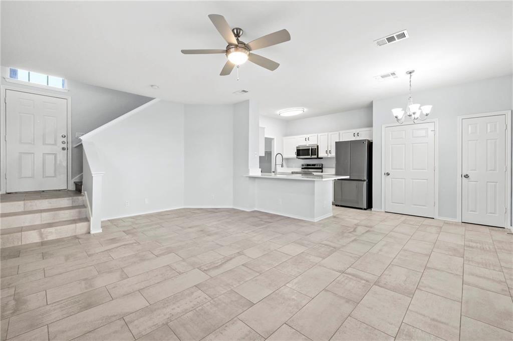 1700 Constantino Cir # B, Austin, TX 78745