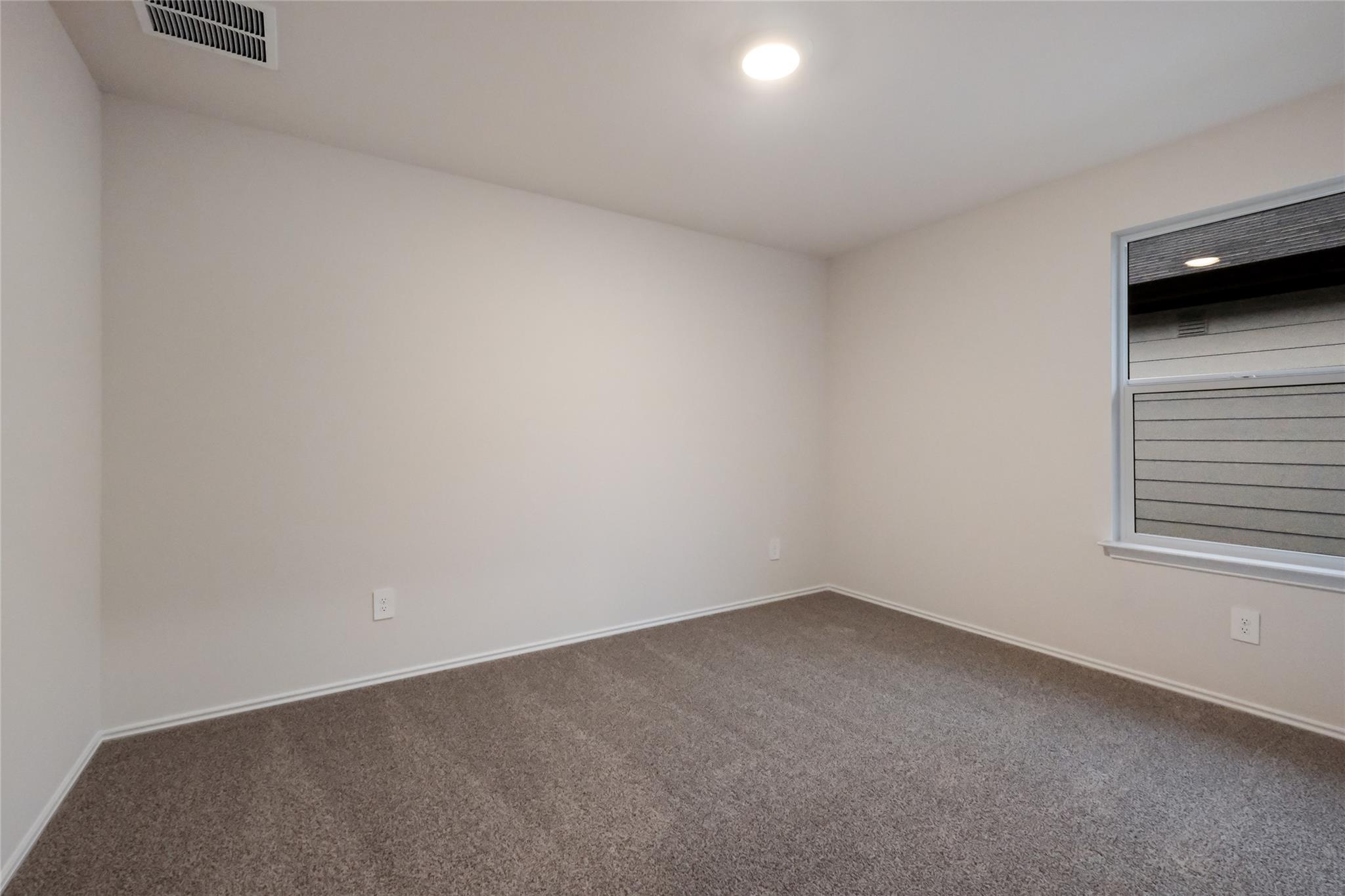 416 Sandringham Loop, Uhland, TX 78640