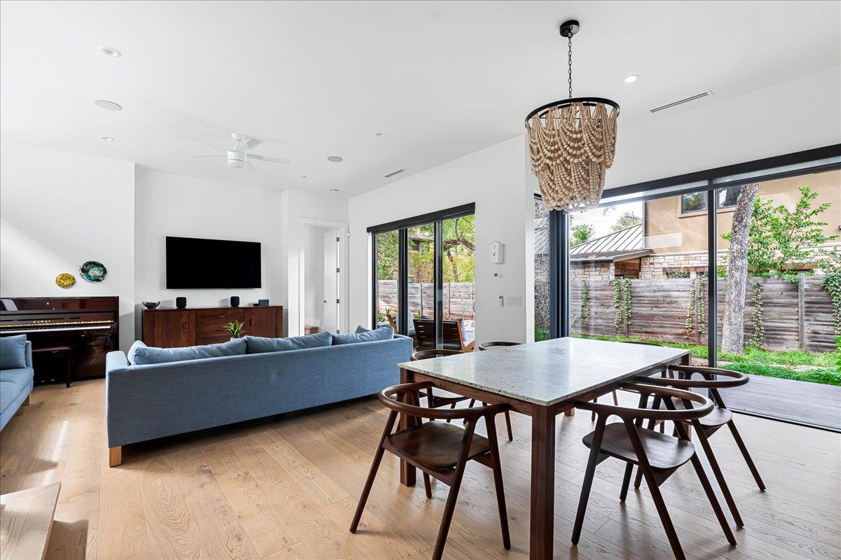 3313 Bonnie Rd, Austin, TX 78703
