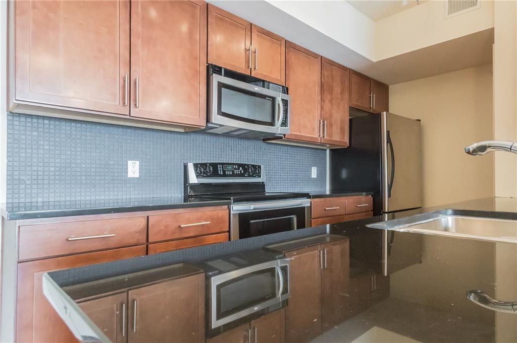 3016 Guadalupe St # 305, Austin, TX 78705