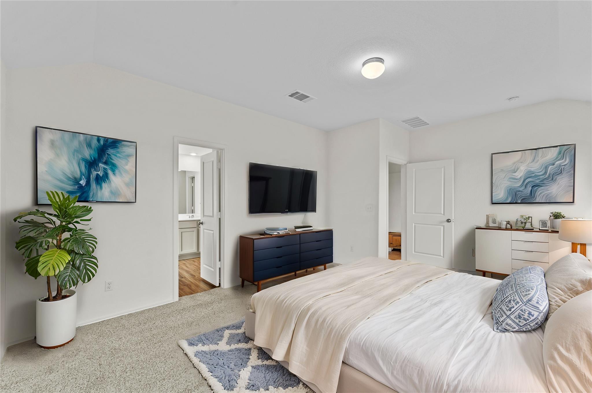 156 Sky Meadows Cir, San Marcos, TX 78666