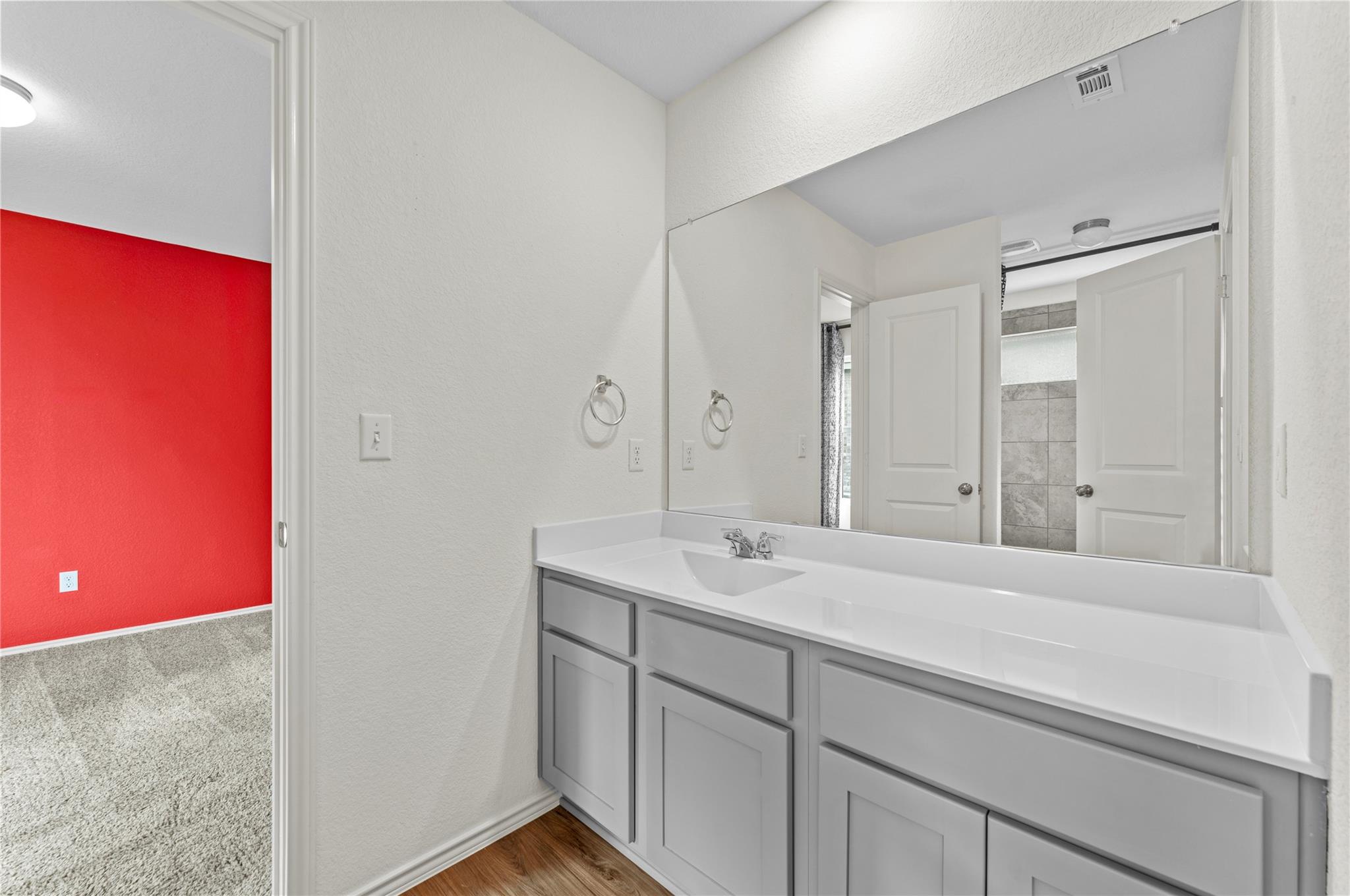 156 Sky Meadows Cir, San Marcos, TX 78666