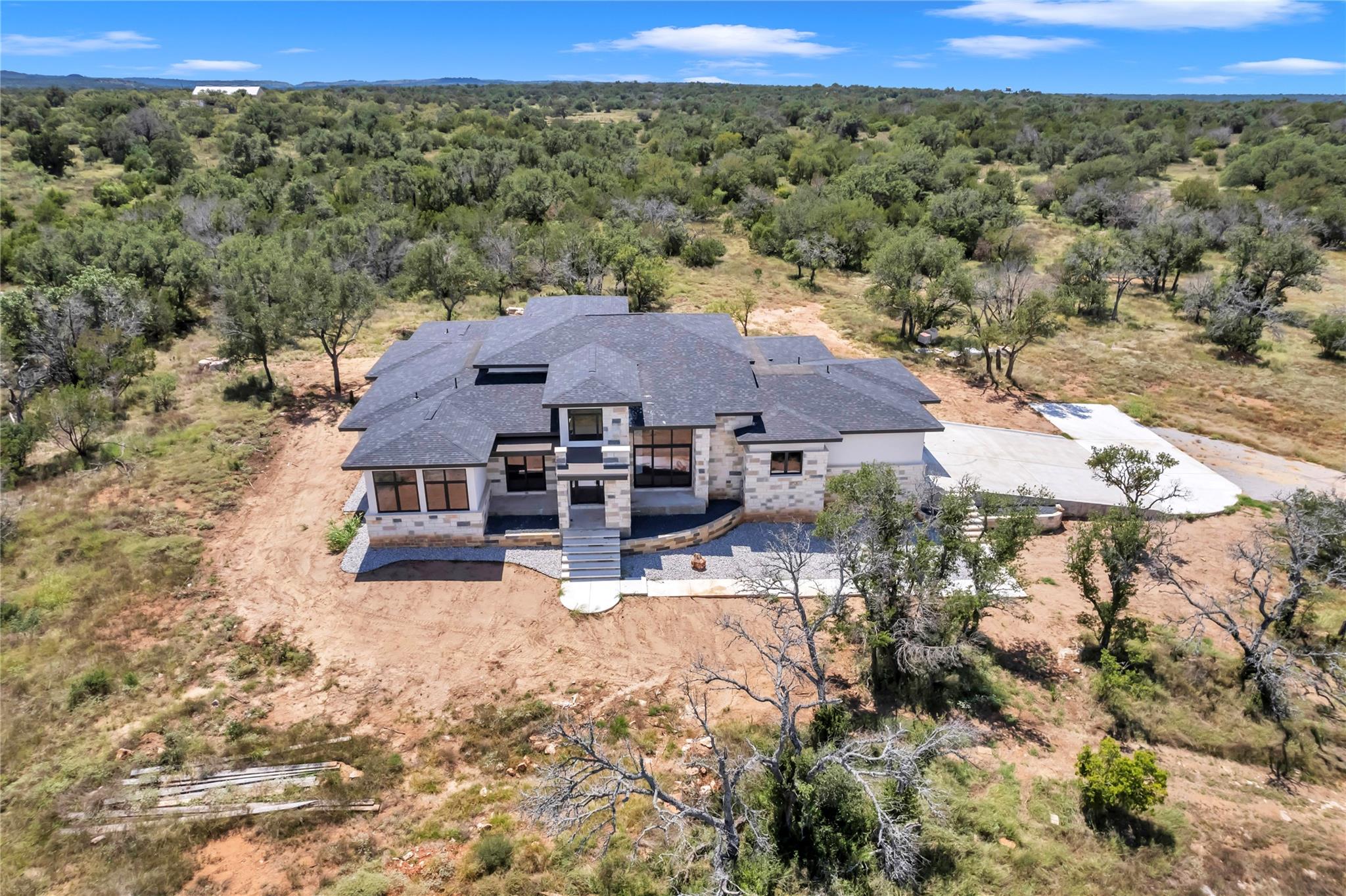 6507 Ranch Rd 962 W, Round Mountain, TX 78663