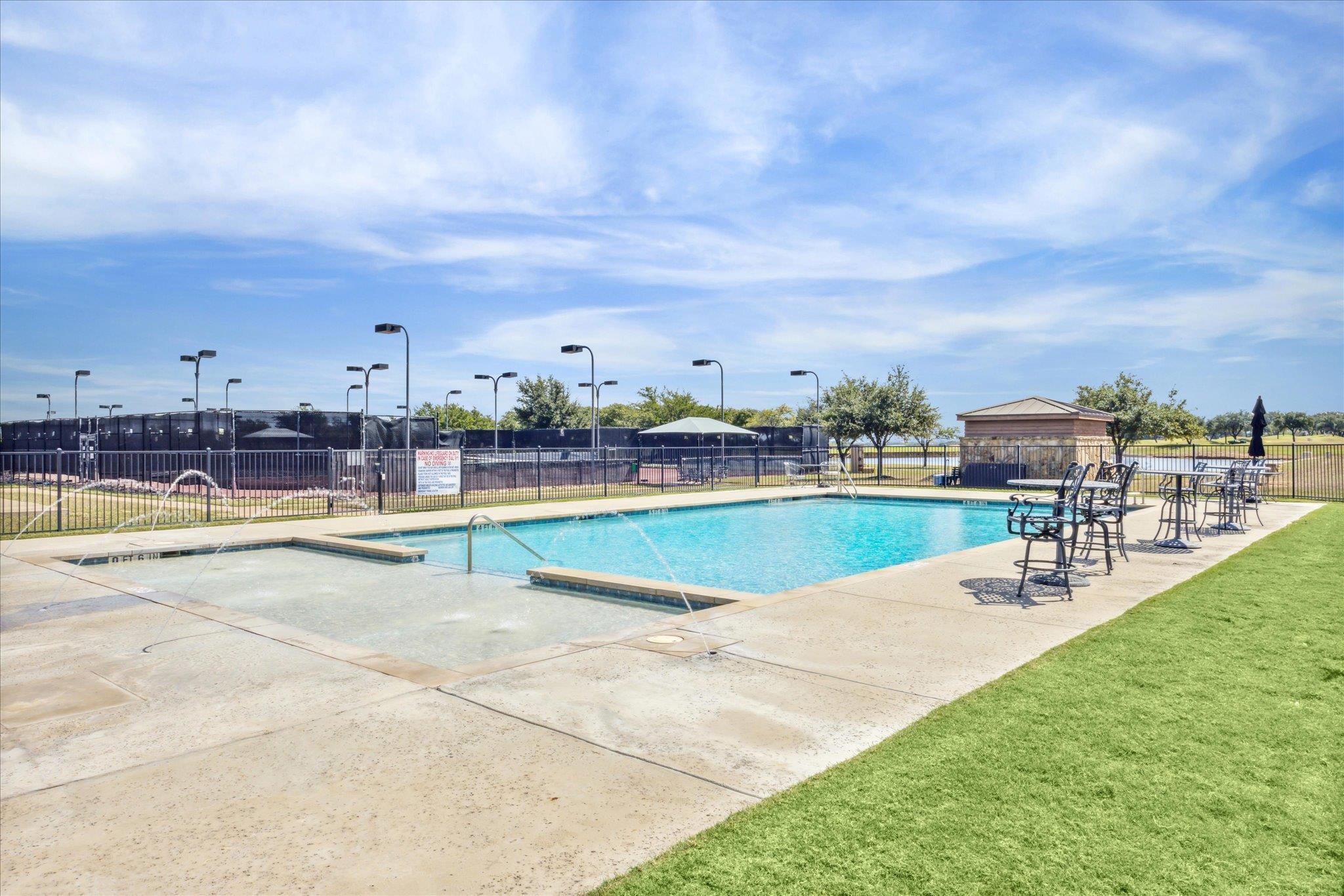 25409 Cliff Xing, Spicewood, TX 78669
