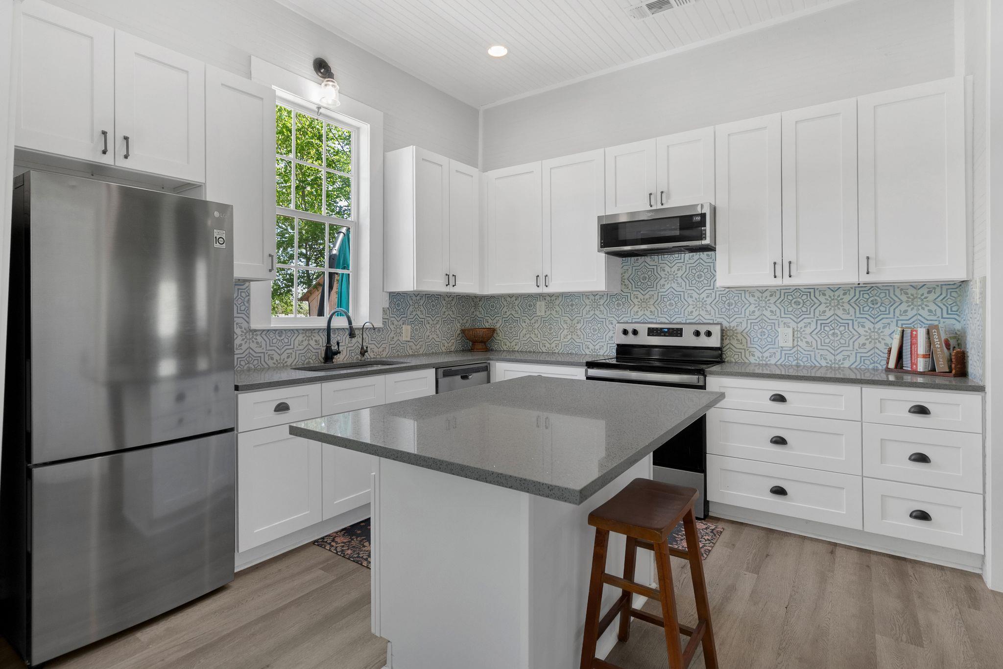1132 W Clark St, Bartlett, TX 76511