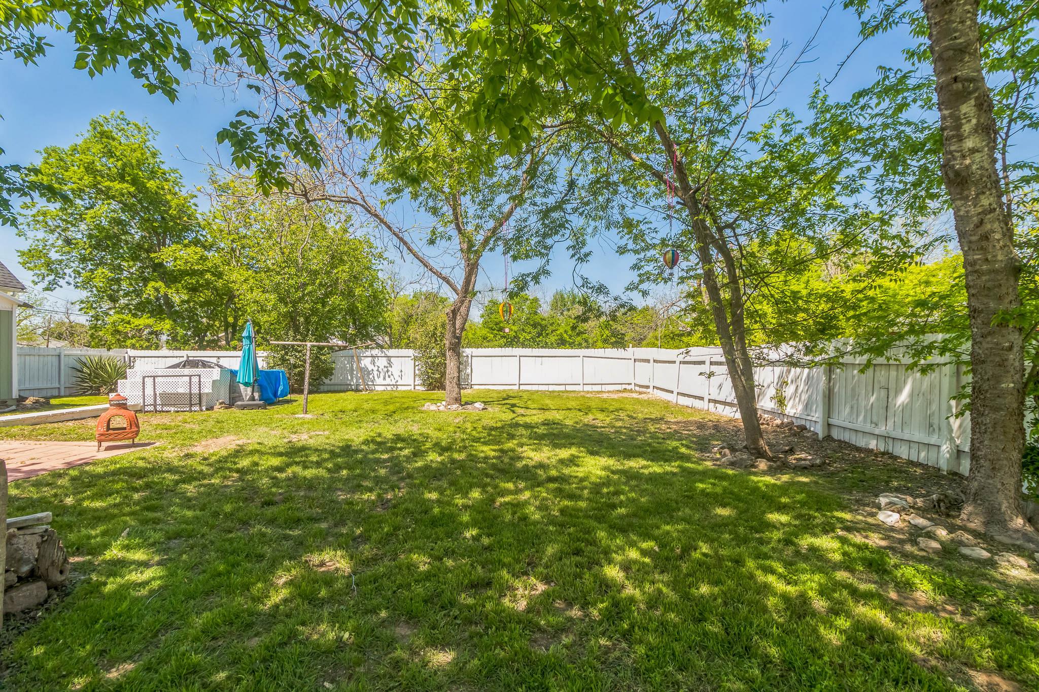 1132 W Clark St, Bartlett, TX 76511