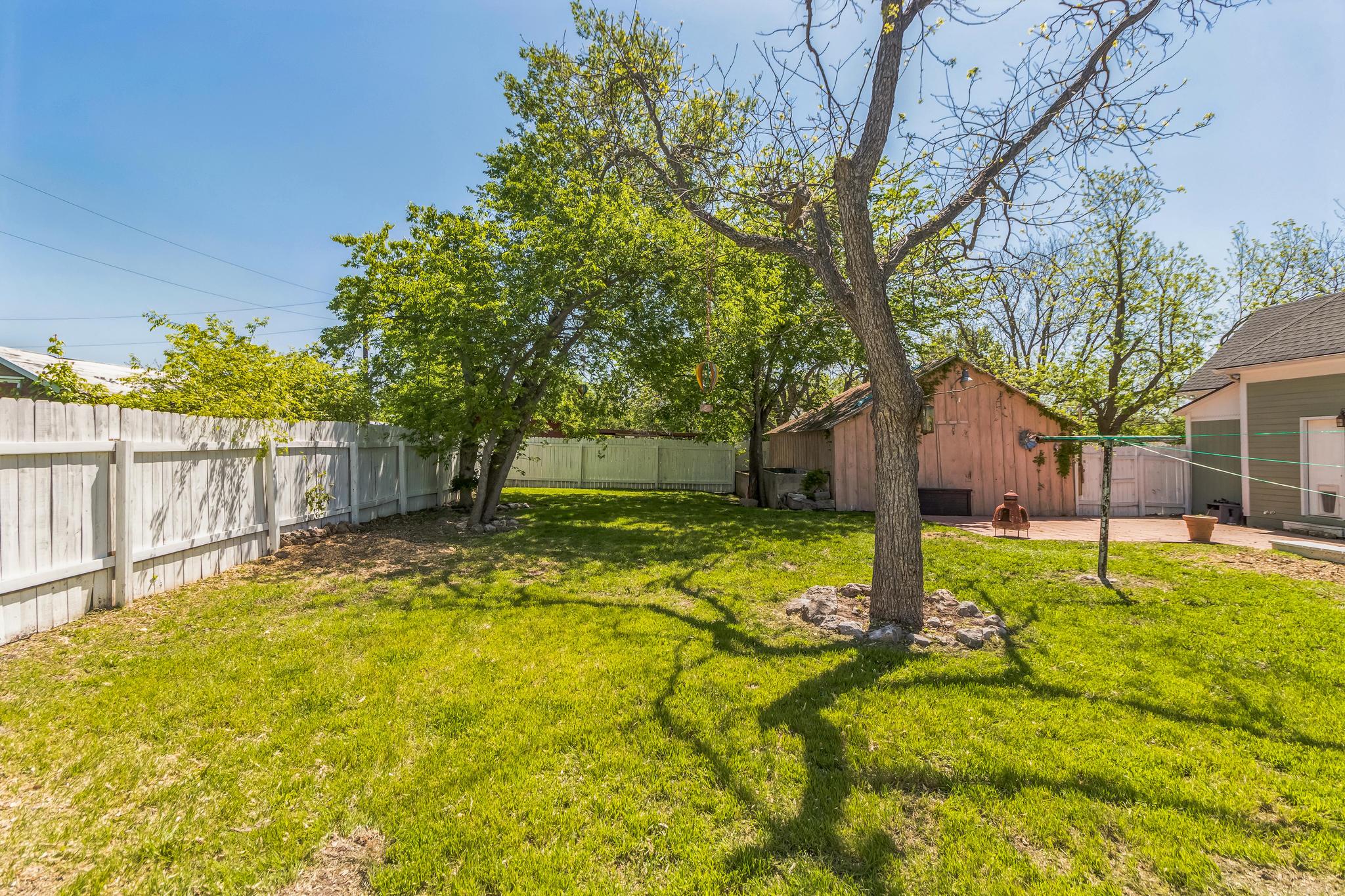 1132 W Clark St, Bartlett, TX 76511
