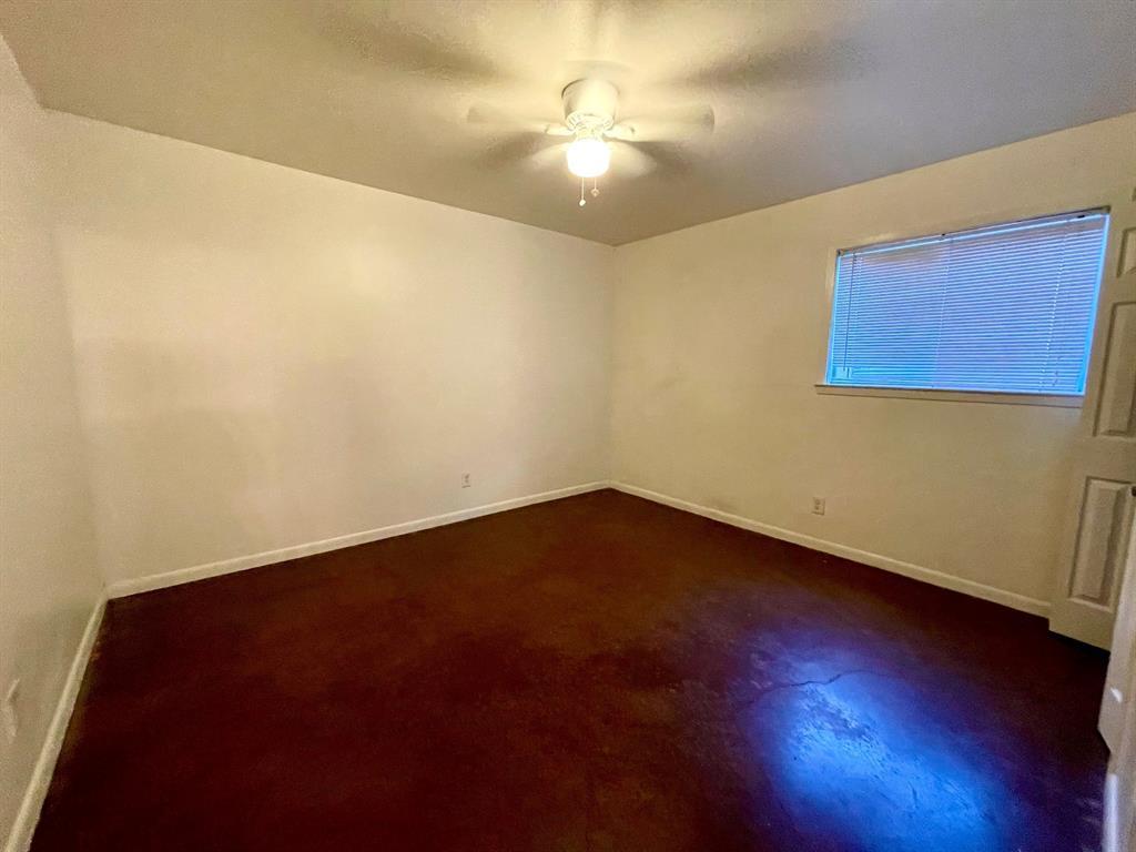 1108 W 22nd St # 1, Austin, TX 78705