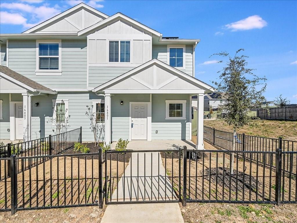 16801 Radiant Dr, Manor, TX 78653