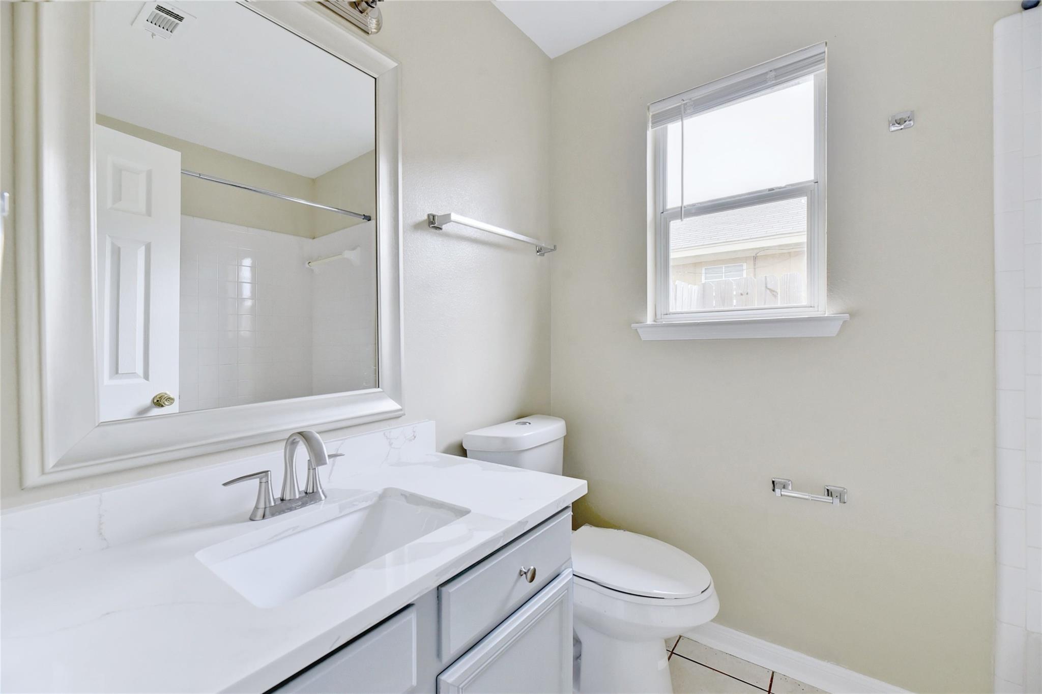 11412 Tickford Dr, Del Valle, TX 78617