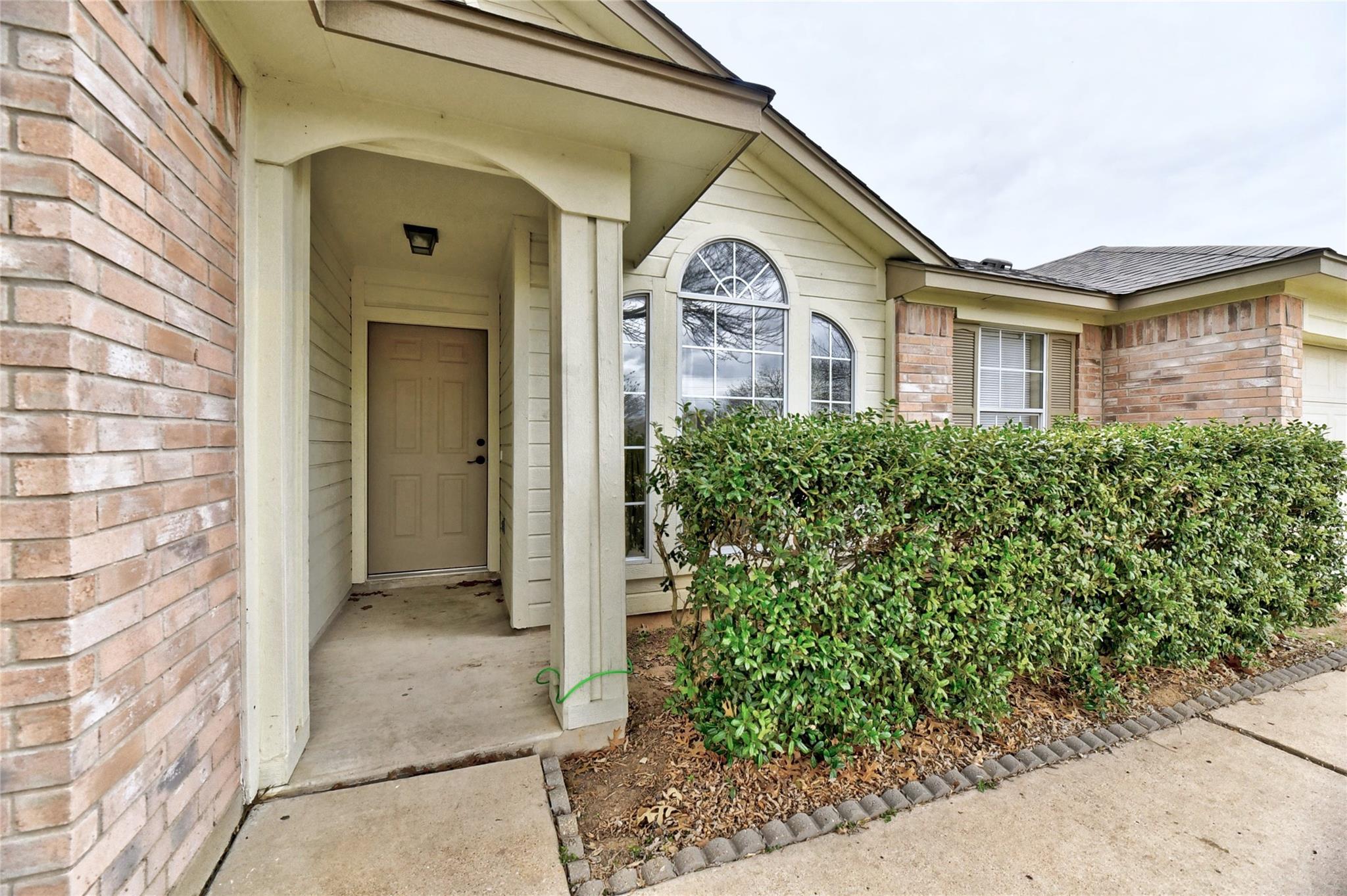 11412 Tickford Dr, Del Valle, TX 78617