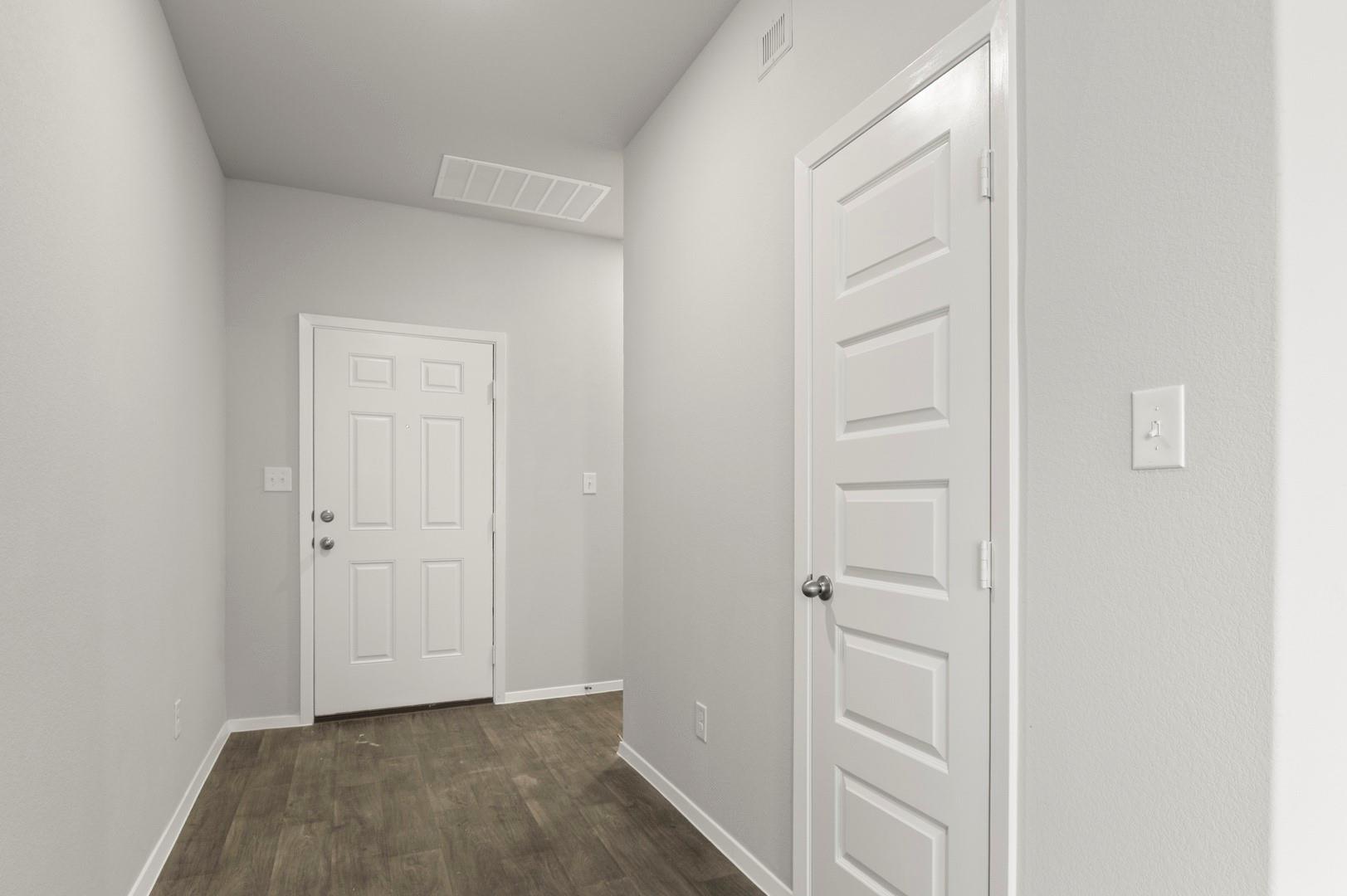 201 Cider Creek Dr, Elgin, TX 78621