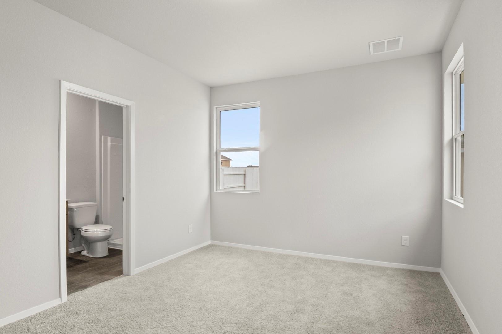 201 Cider Creek Dr, Elgin, TX 78621