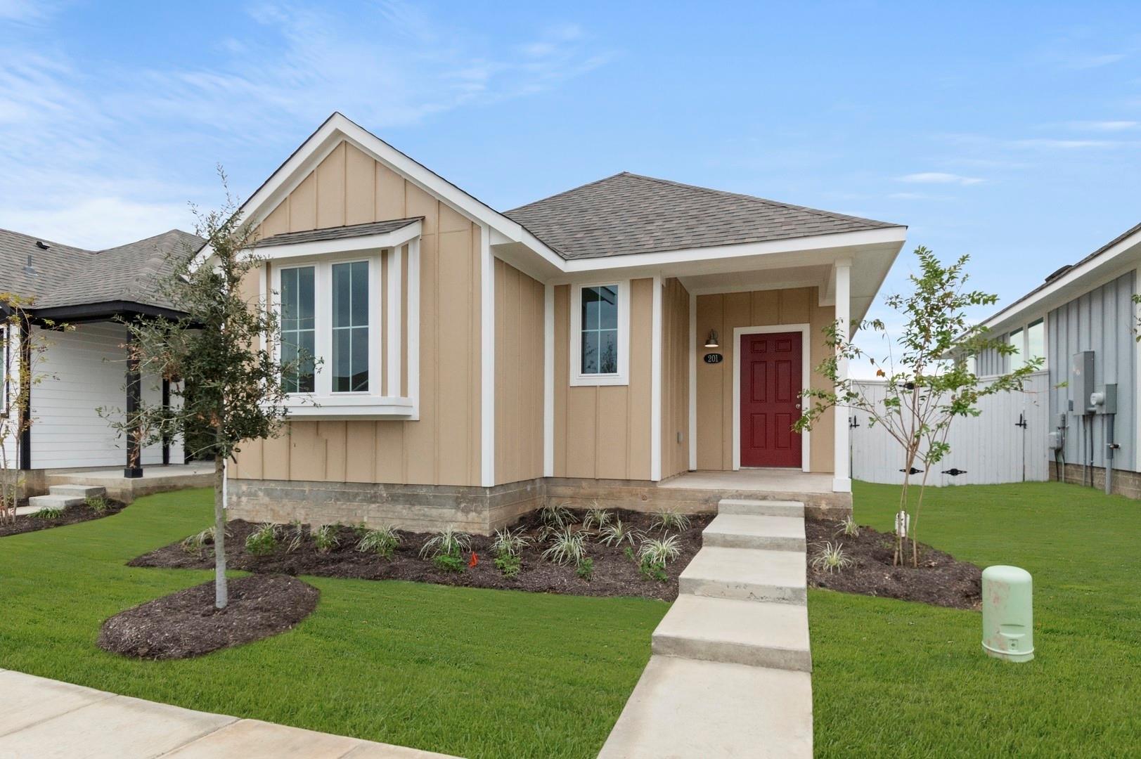 201 Cider Creek Dr, Elgin, TX 78621