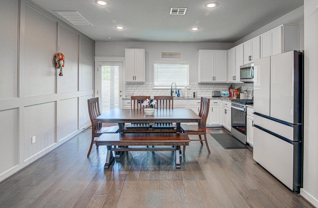 5700 Wolf Pack Dr, Pflugerville, TX 78660