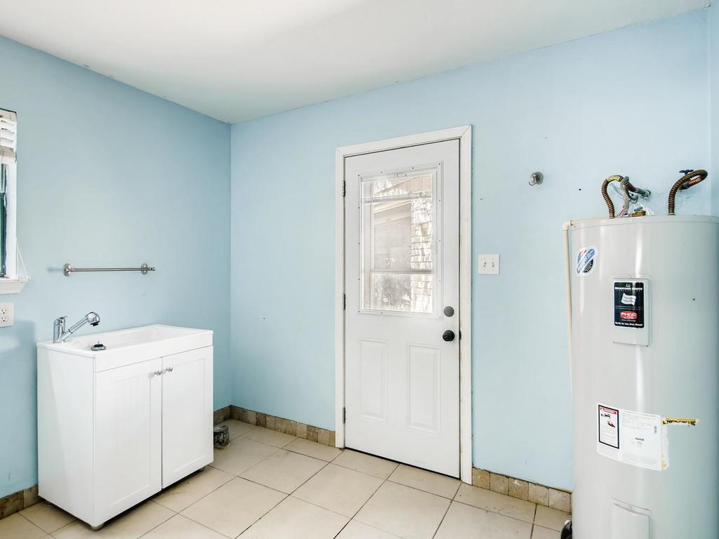 13002 Cedarhurst Cir, Austin, TX 78729