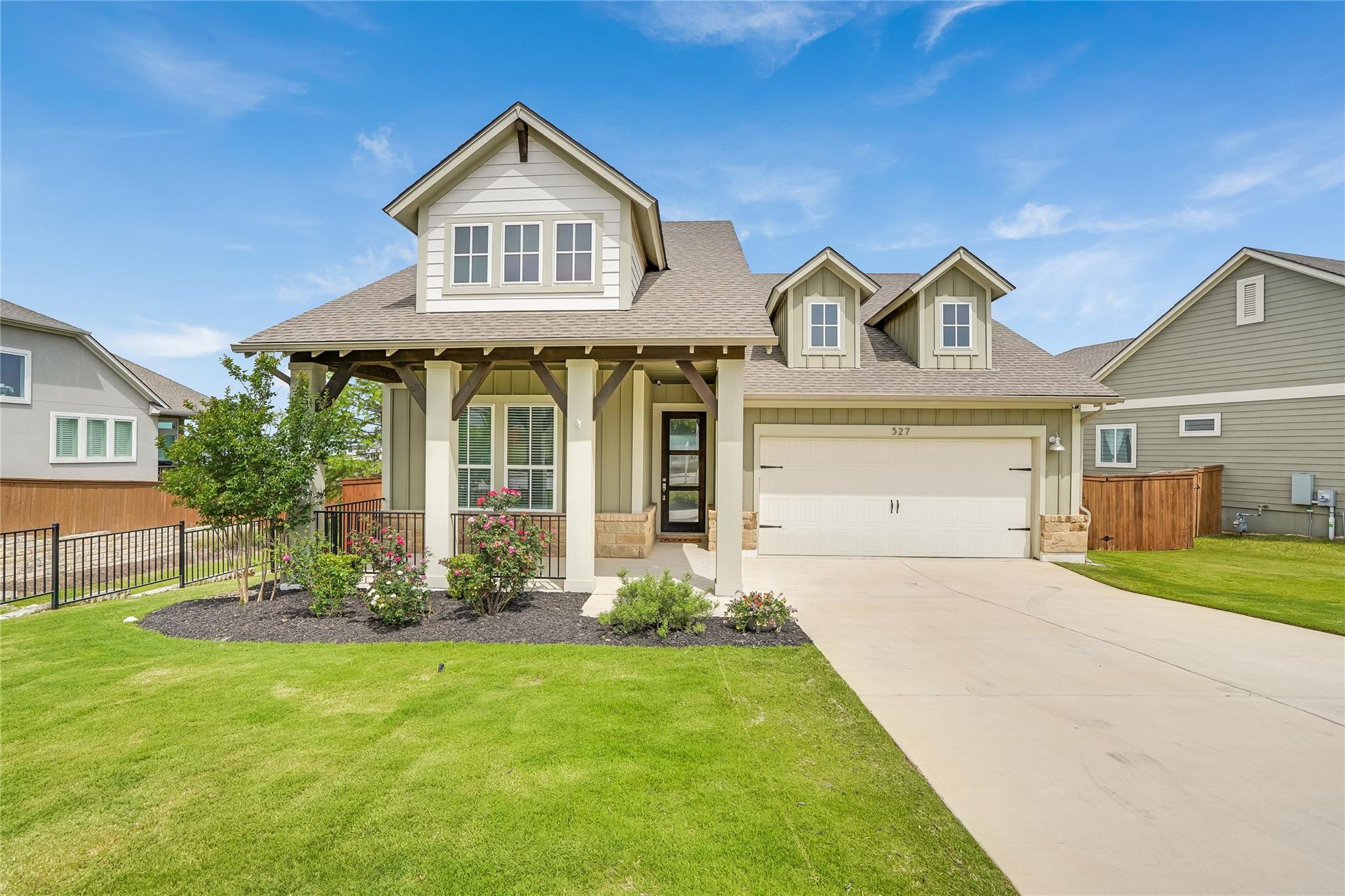 527 Dayridge Dr, Dripping Springs, TX 78620