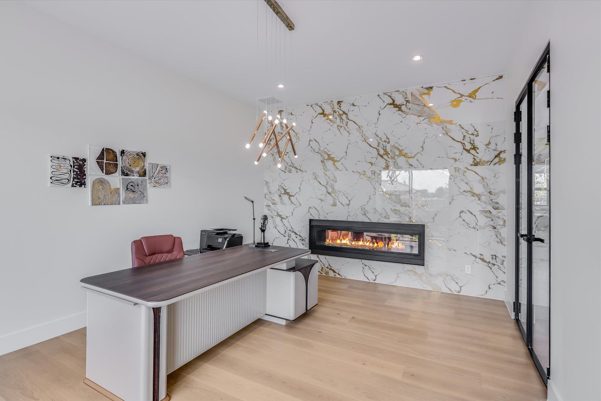 1806 Lauren Dr, Spicewood, TX 78669