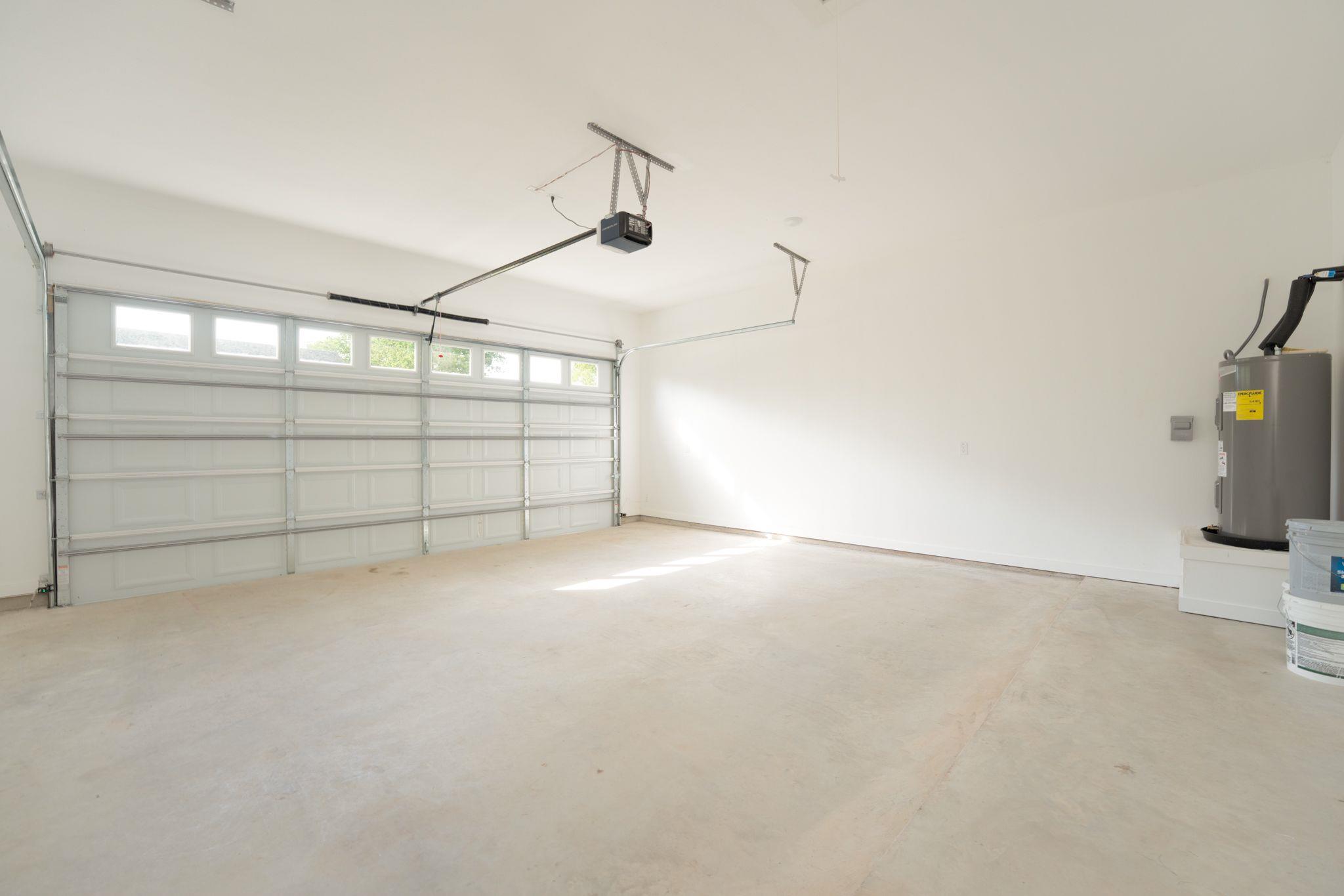181 Pohakuloa Dr, Bastrop, TX 78602