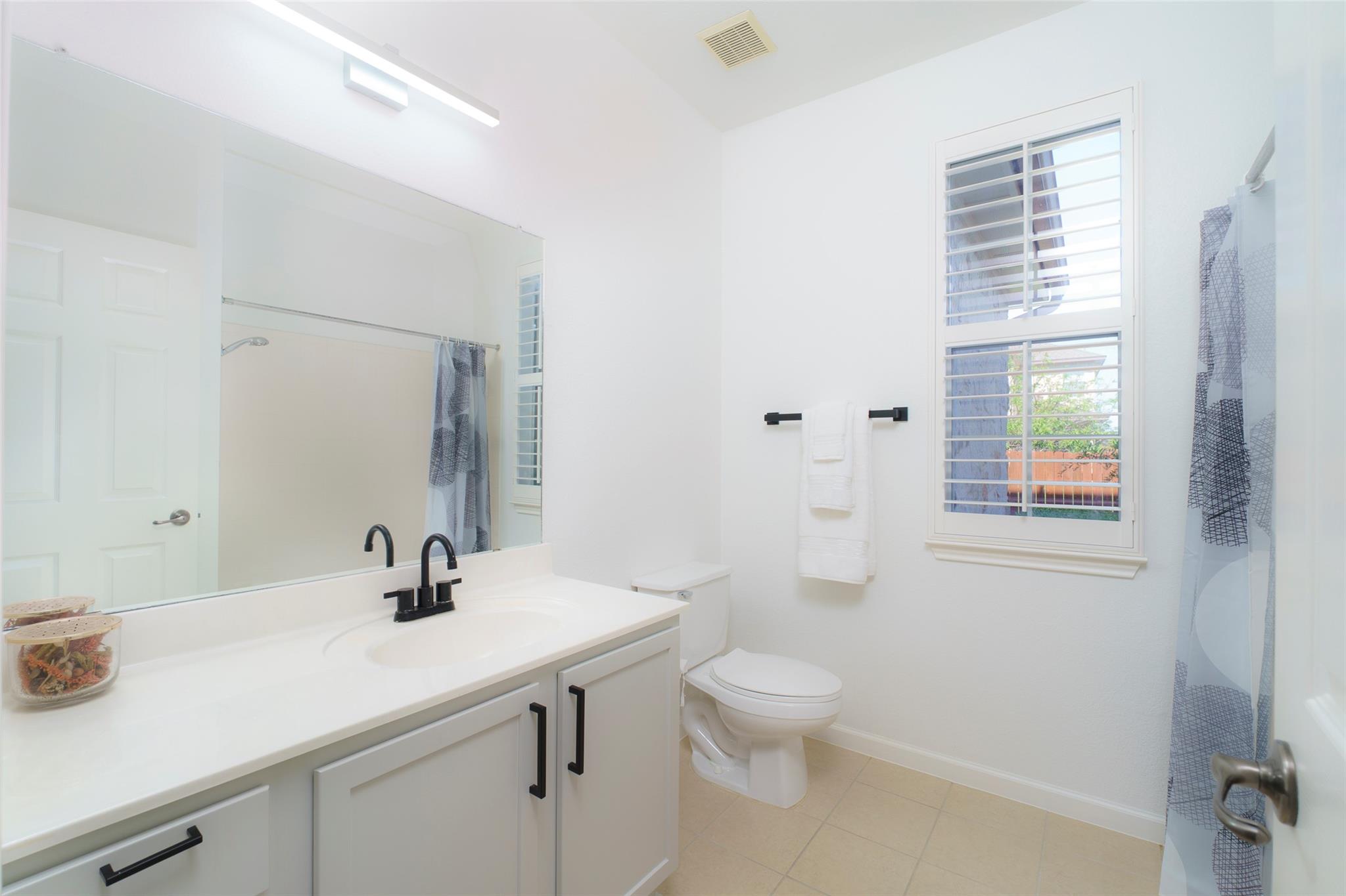 11700 Misty White Dr, Austin, TX 78717