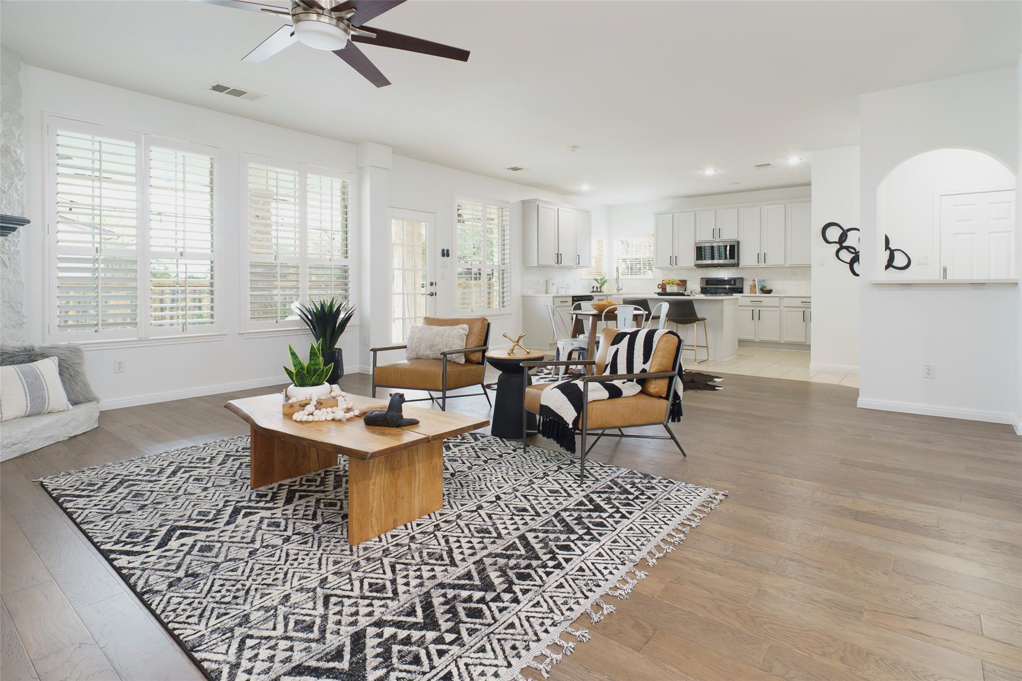 11700 Misty White Dr, Austin, TX 78717