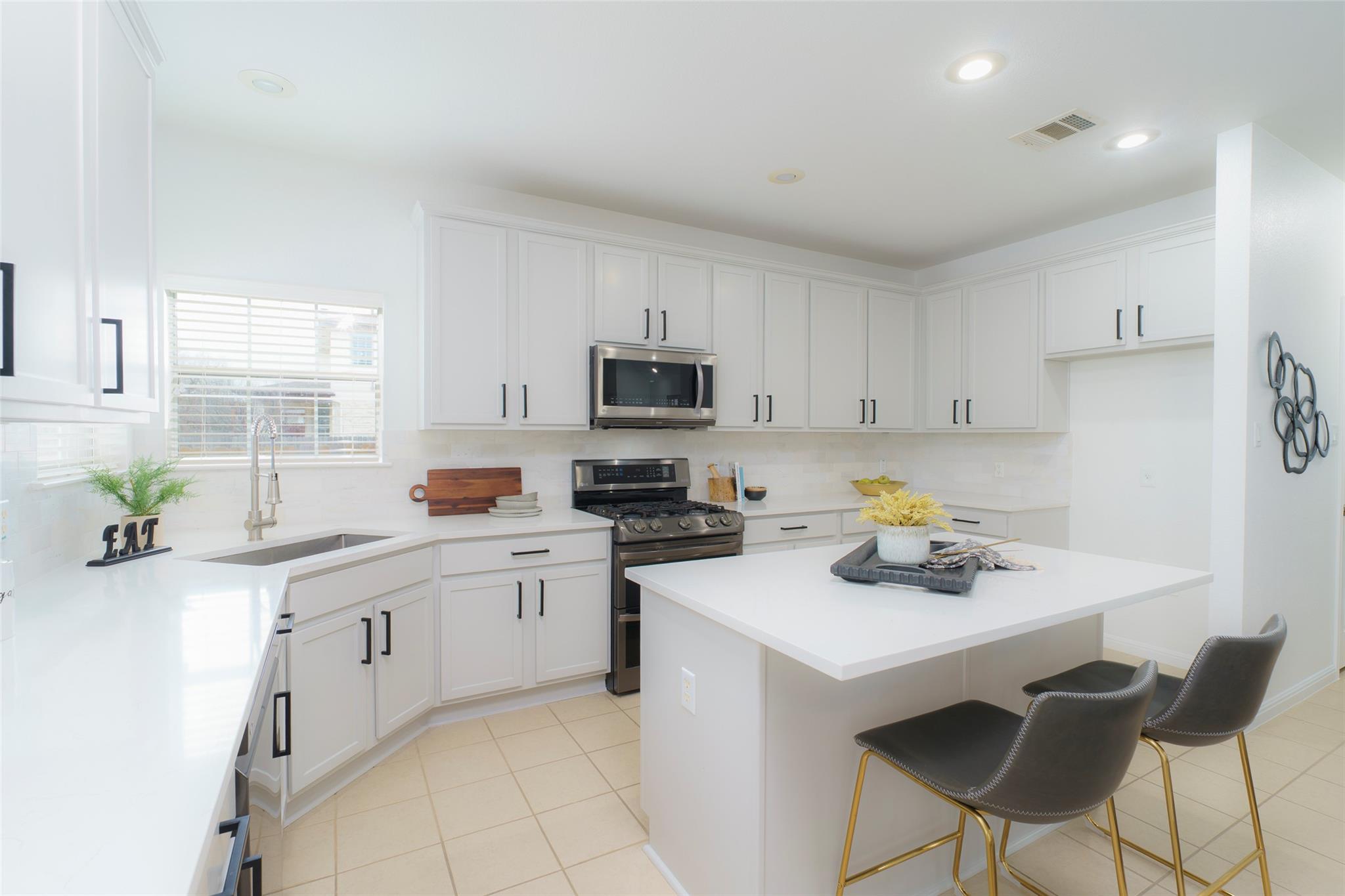 11700 Misty White Dr, Austin, TX 78717