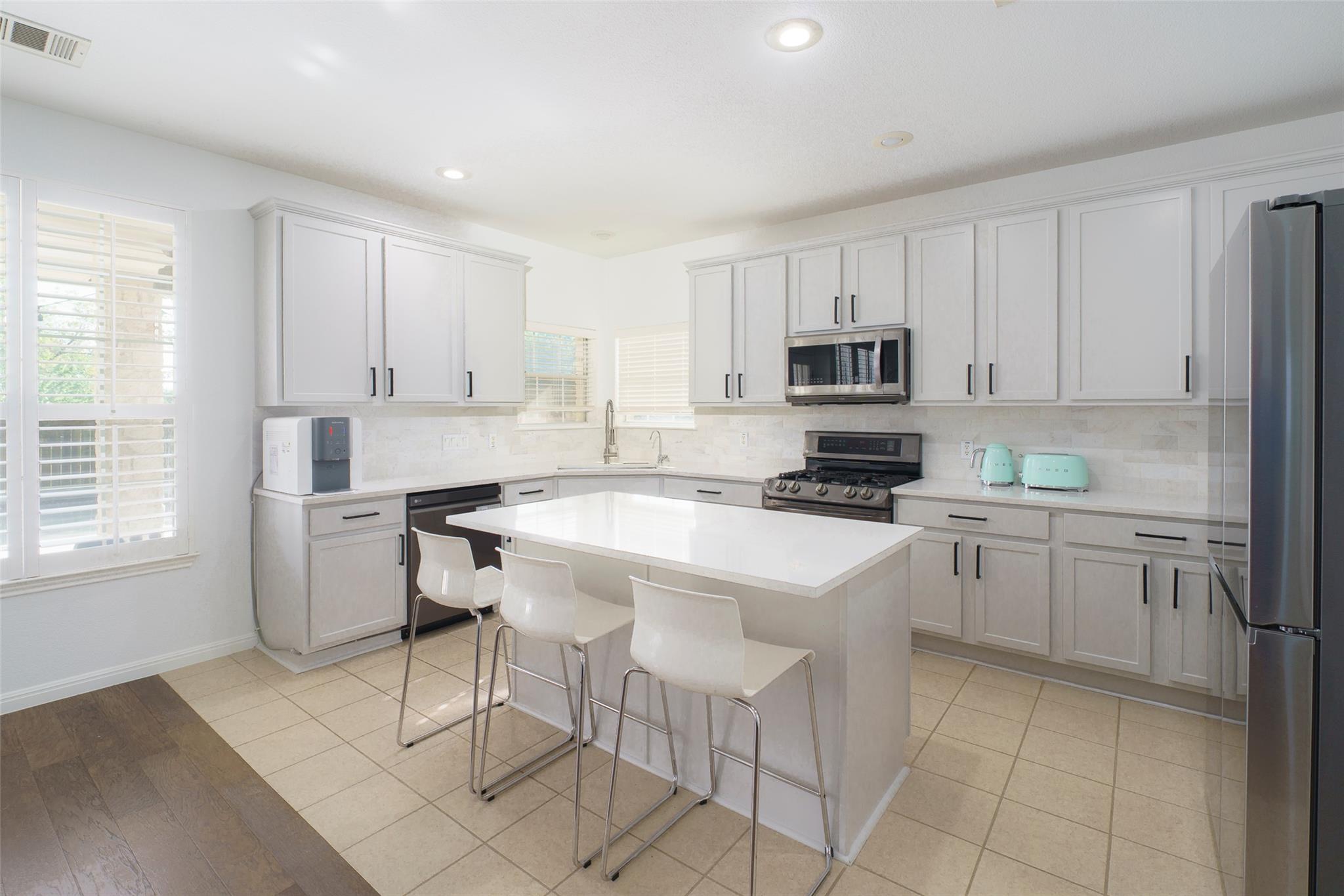 11700 Misty White Dr, Austin, TX 78717