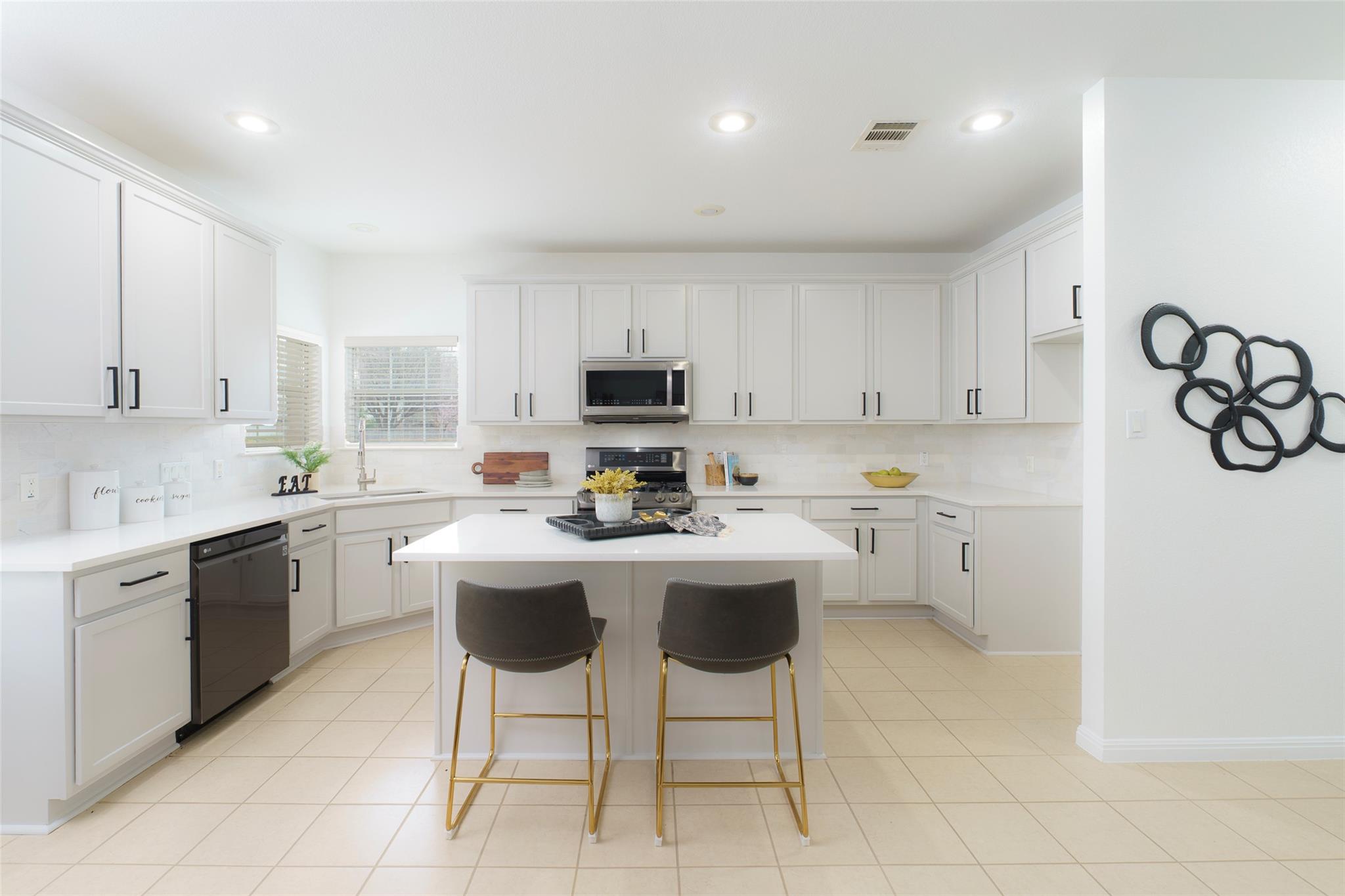 11700 Misty White Dr, Austin, TX 78717